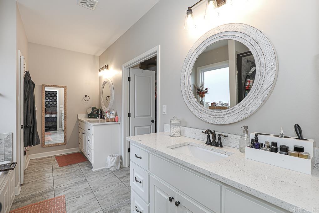 DAWSONS POINTE - Residential