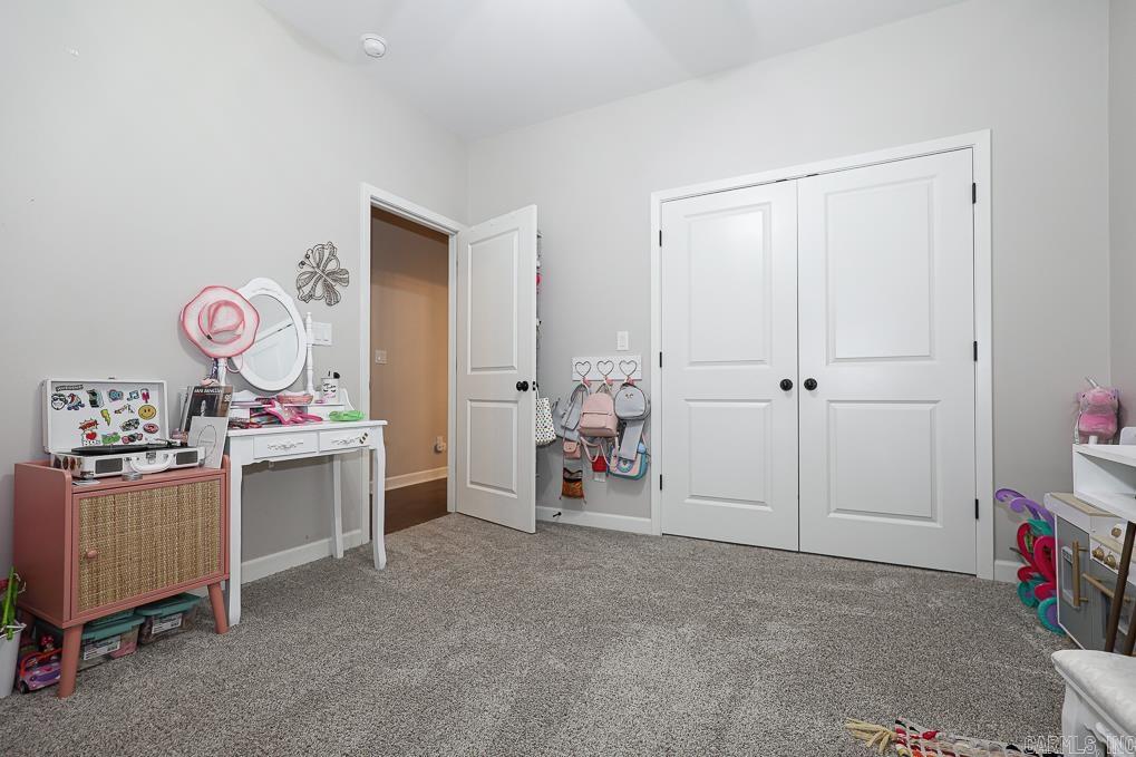 DAWSONS POINTE - Residential