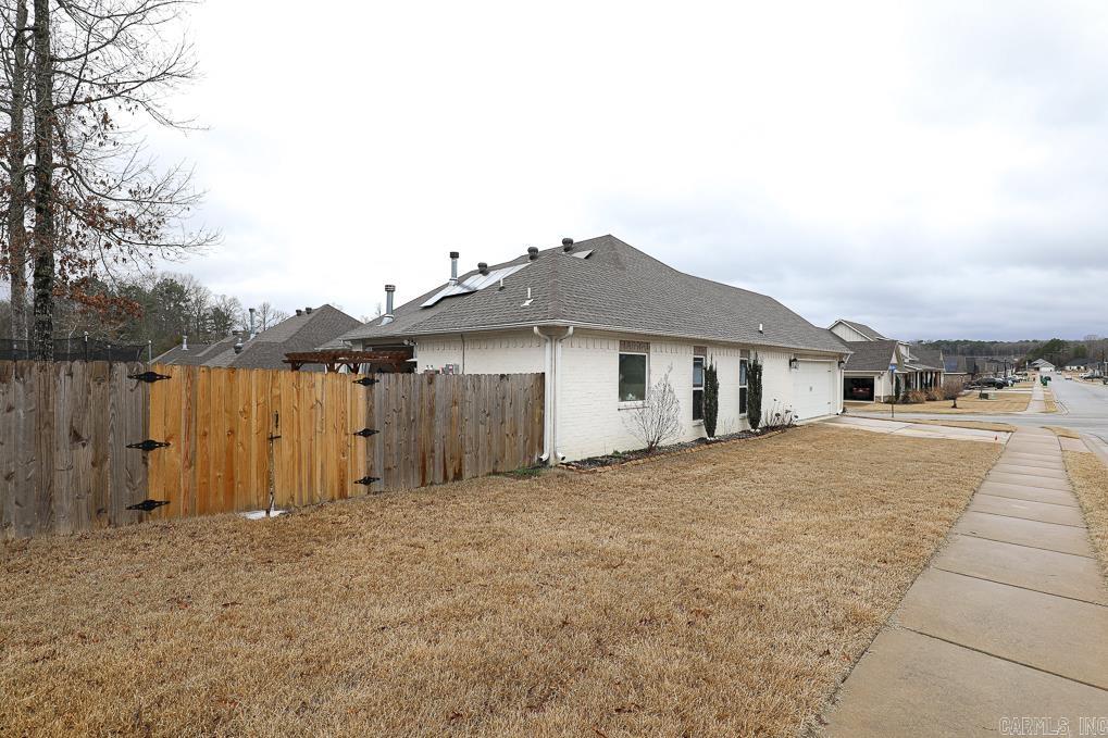 DAWSONS POINTE - Residential