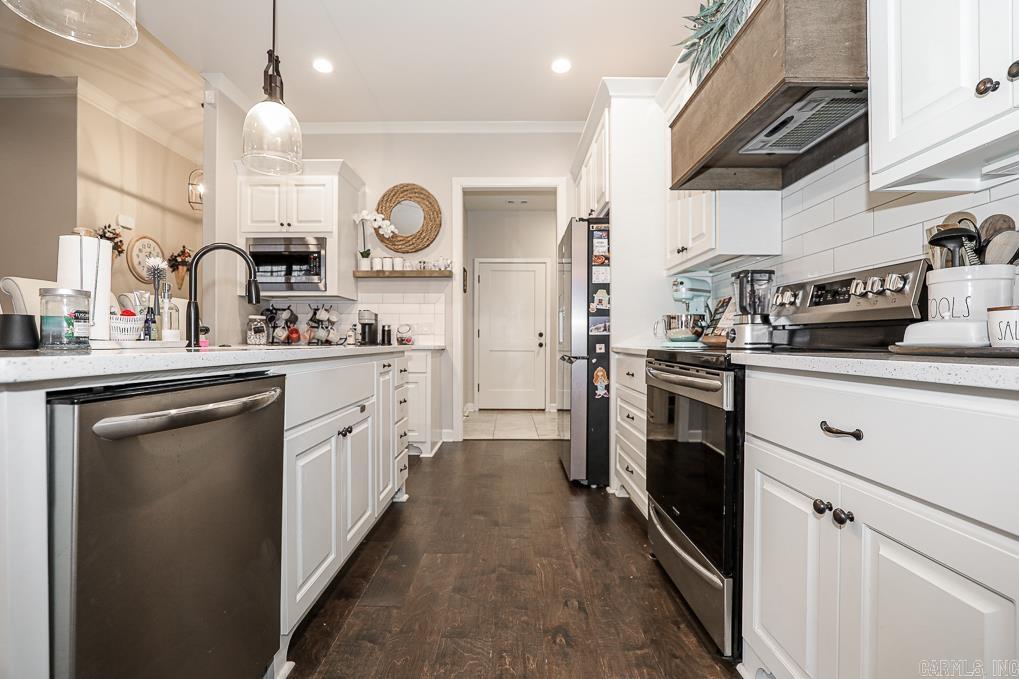 DAWSONS POINTE - Residential