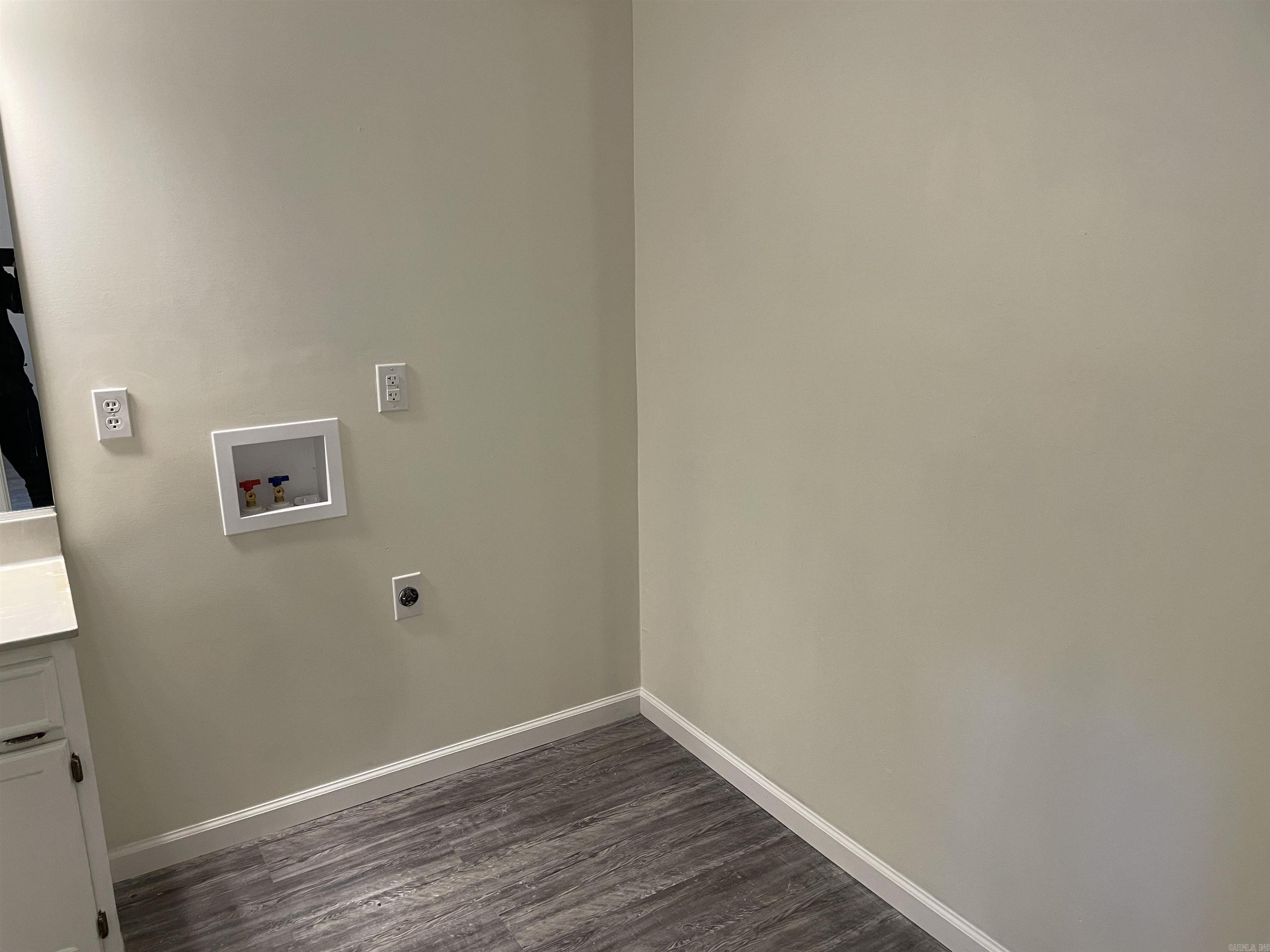 Highway 141 - Residential