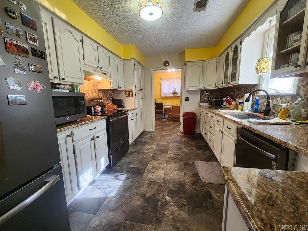 Lakeshore IV-Todd Davis - Residential
