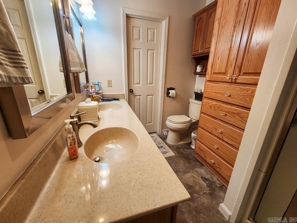 Lakeshore IV-Todd Davis - Residential