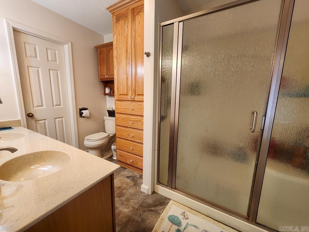 Lakeshore IV-Todd Davis - Residential