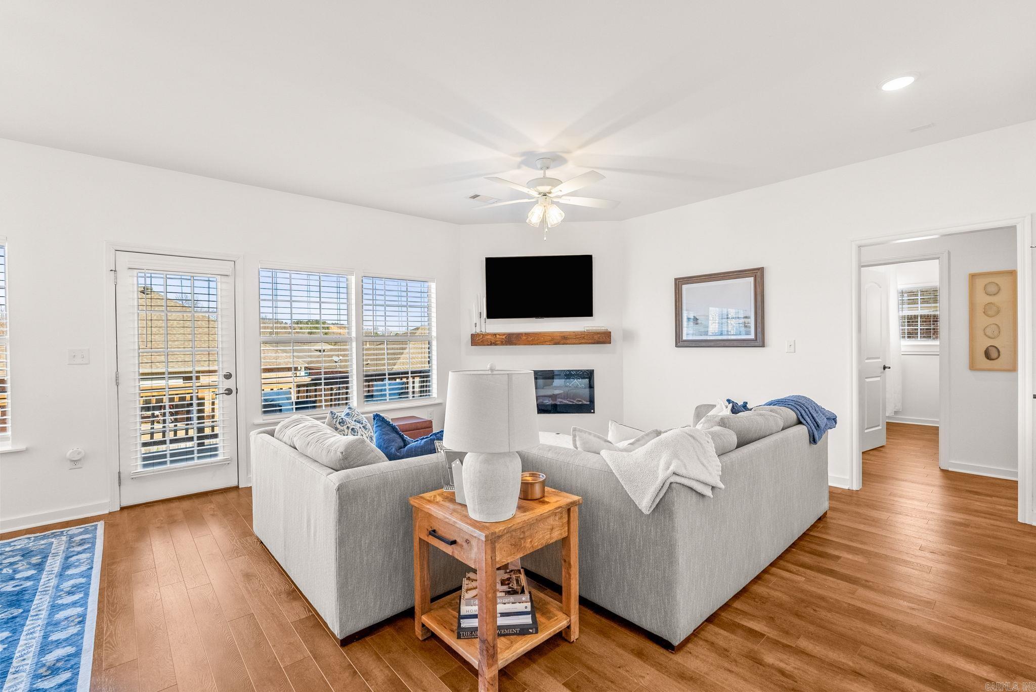 VINEYARD SUB PH I - Residential