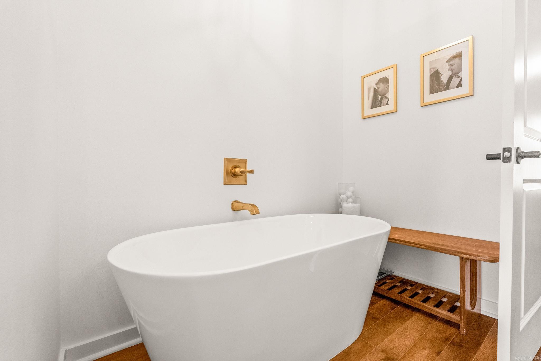 VINEYARD SUB PH I - Residential