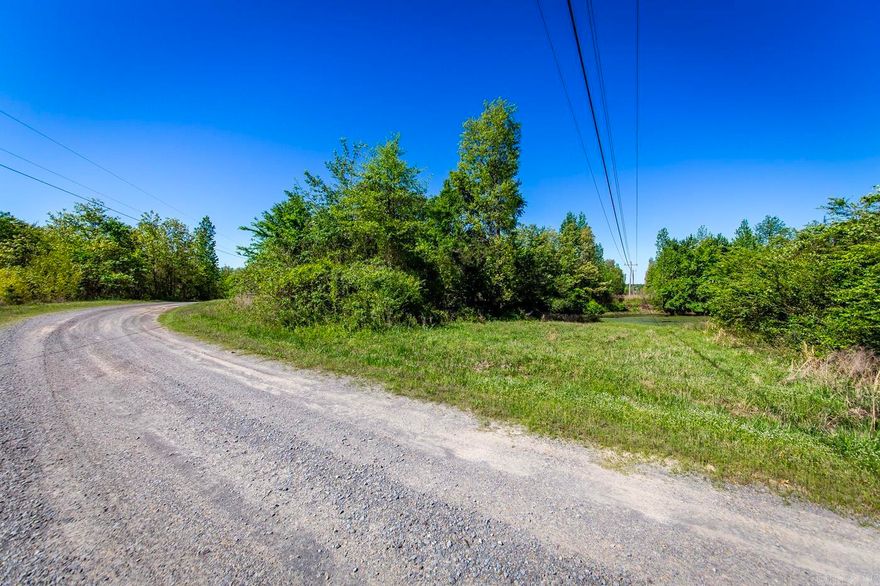 Will sell as individual tracts. Tracts 7-9 are available.Gorgeous country setting with water, power, and fiber internet running alongside all lots. Lots can be sold individually. All you will need are your house plans and getting a septic system installed. Minimum build 1,250 sq.ft. Call for more information and to schedule a showing. Mineral rights do not convey.