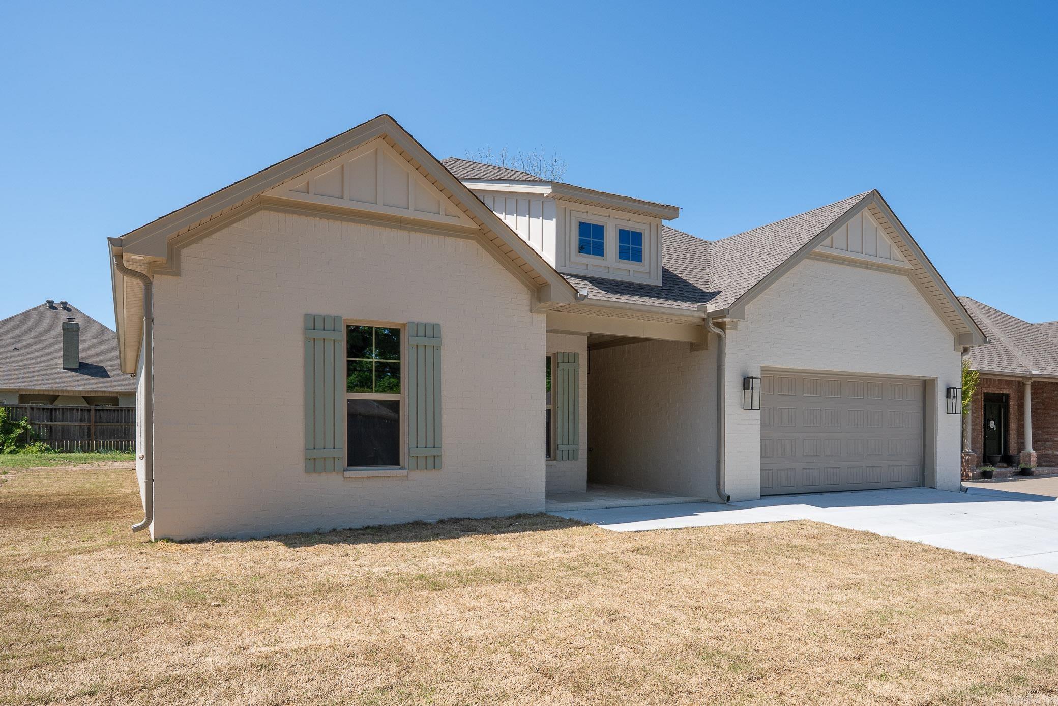 CLUB VILLAS P.U.D. - Residential