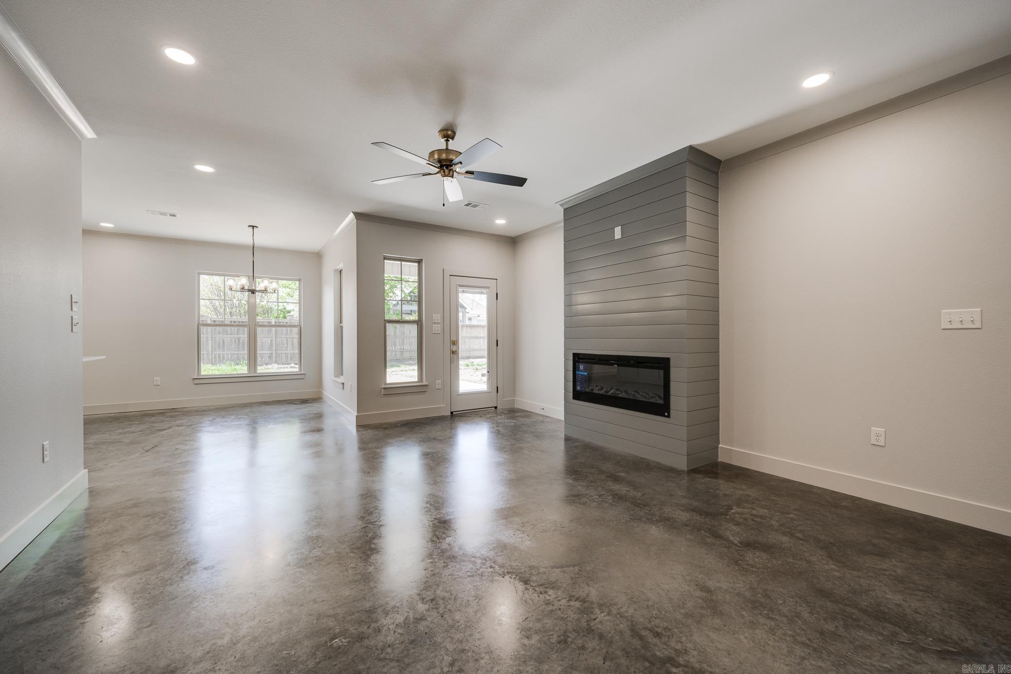 CLUB VILLAS P.U.D. - Residential