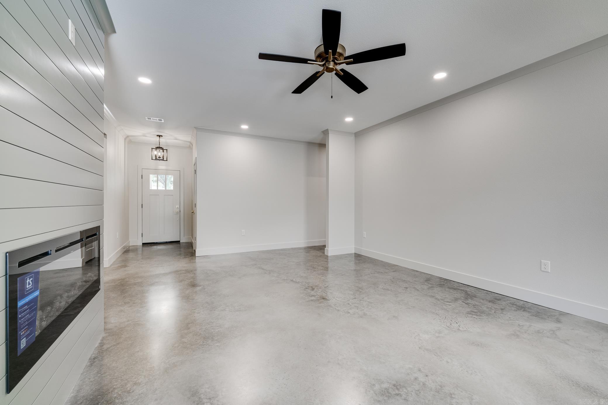 CLUB VILLAS P.U.D. - Residential