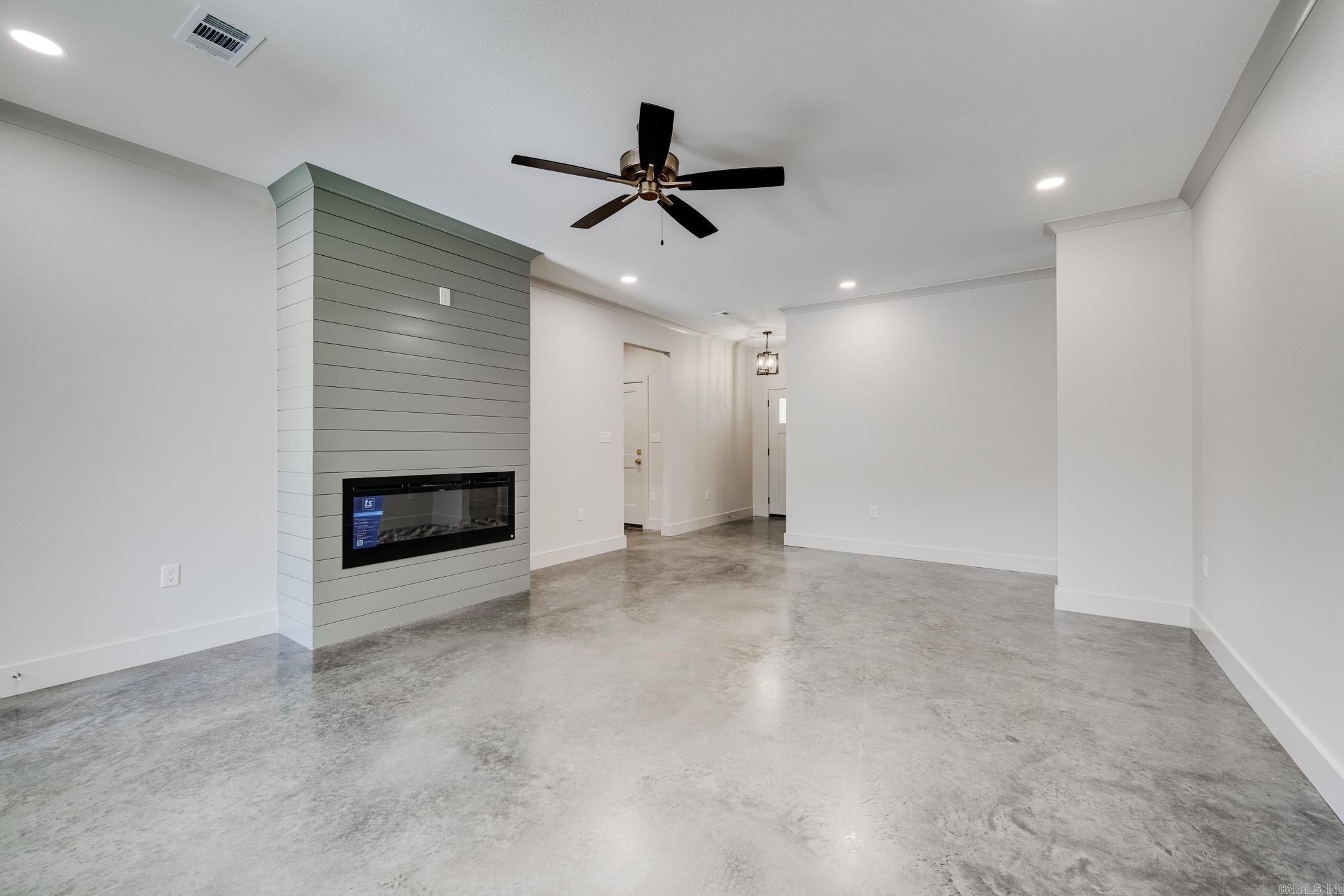 CLUB VILLAS P.U.D. - Residential