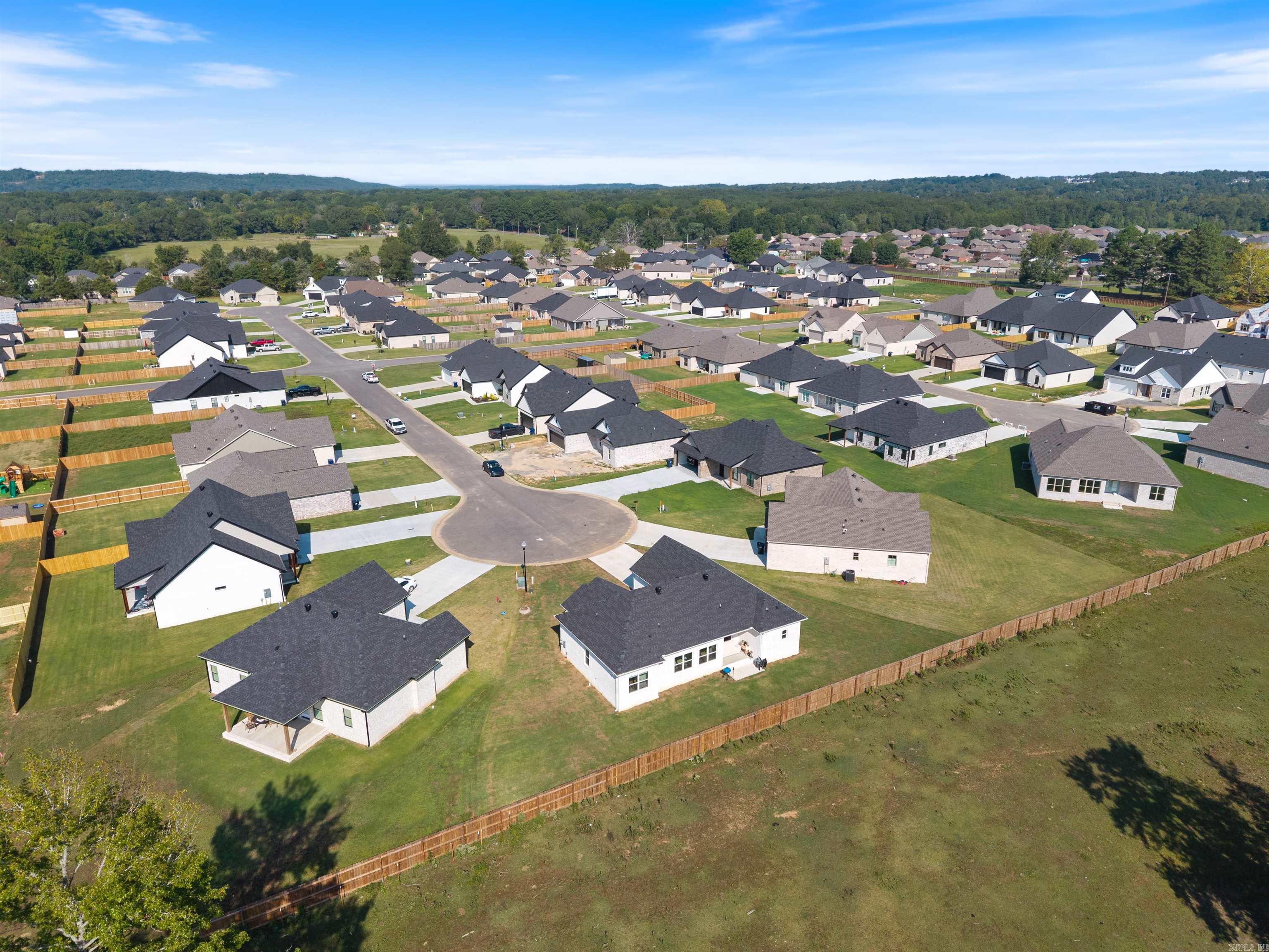 EAST MEADOW - Residential