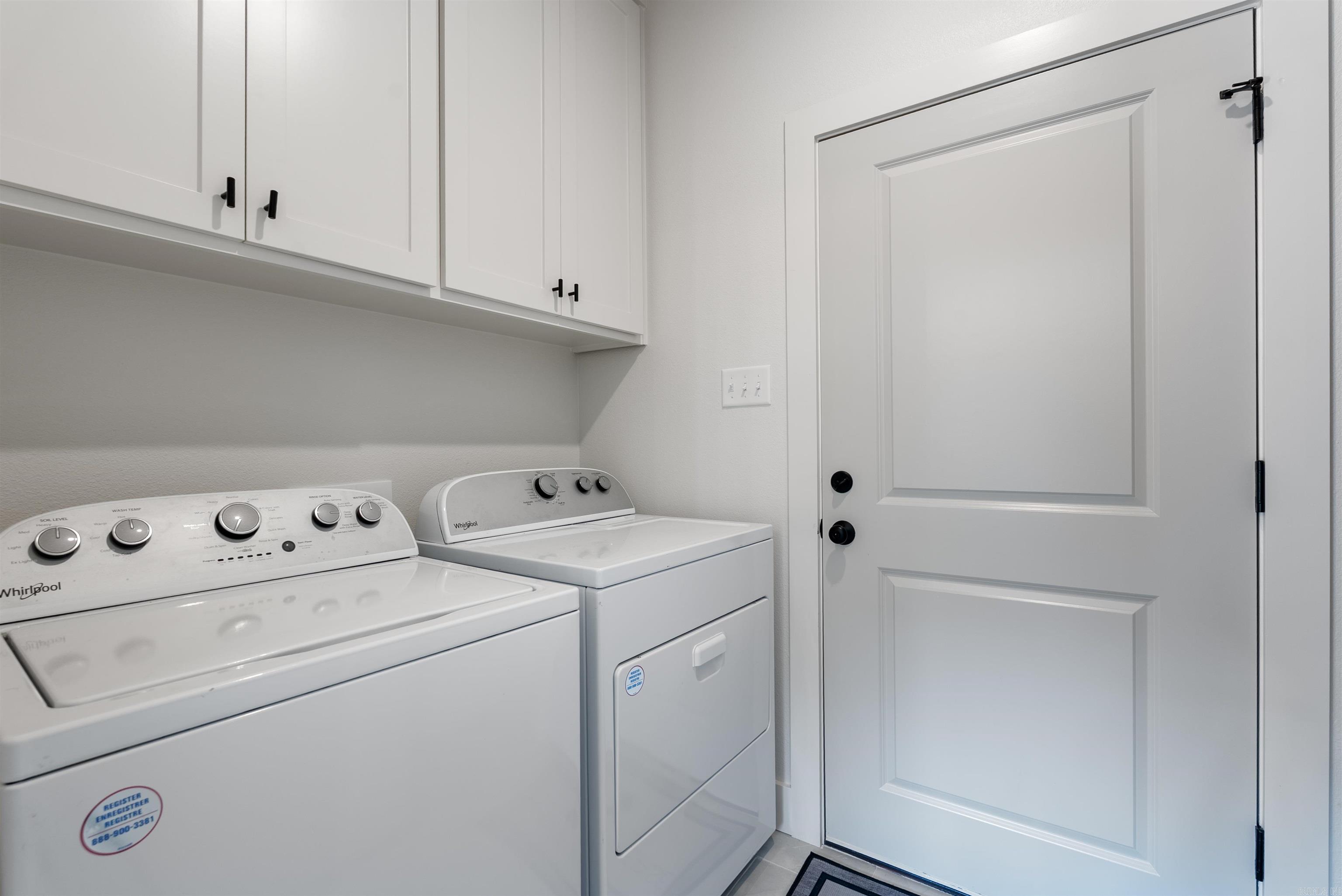 EAST MEADOW - Residential