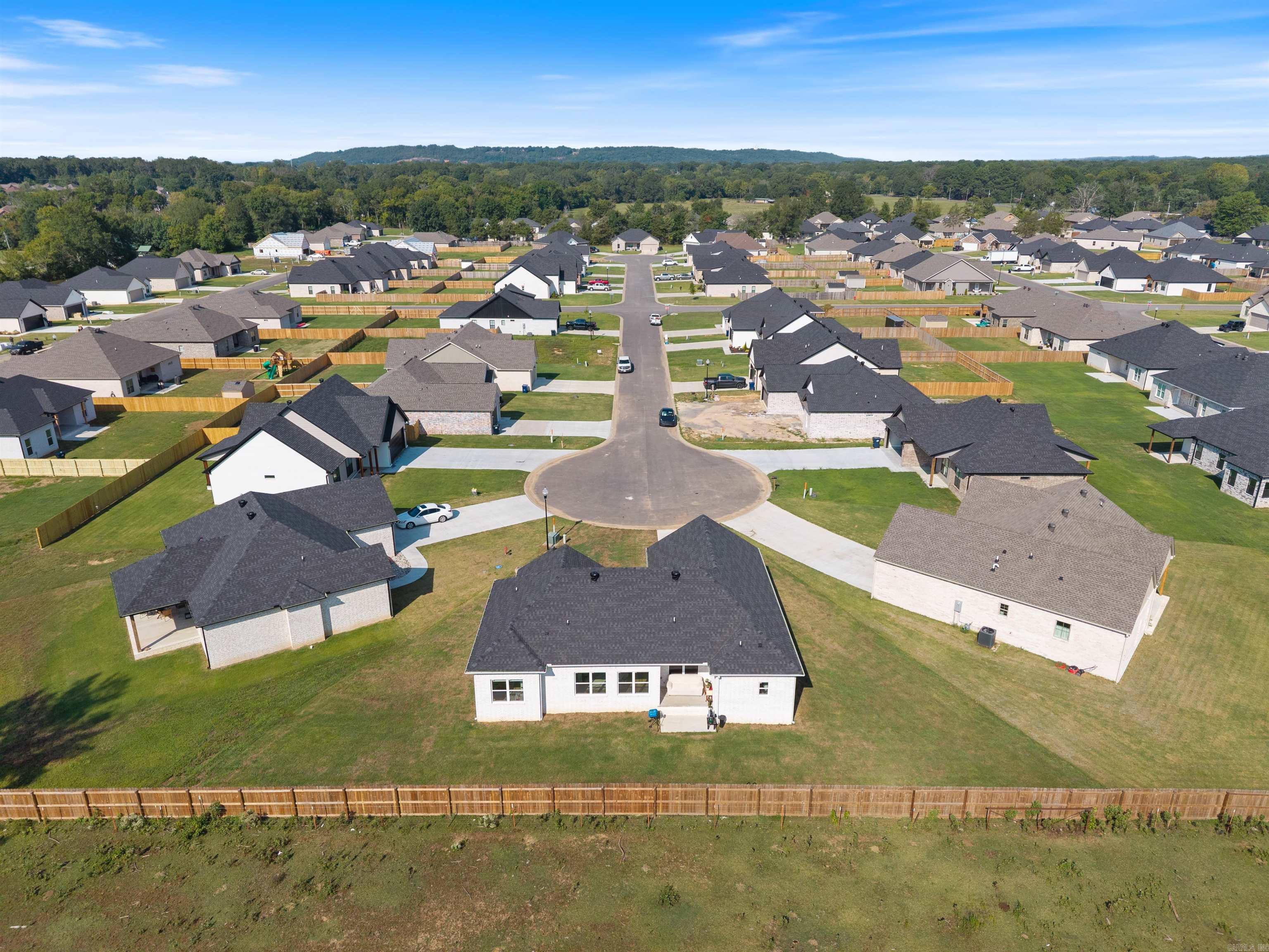 EAST MEADOW - Residential