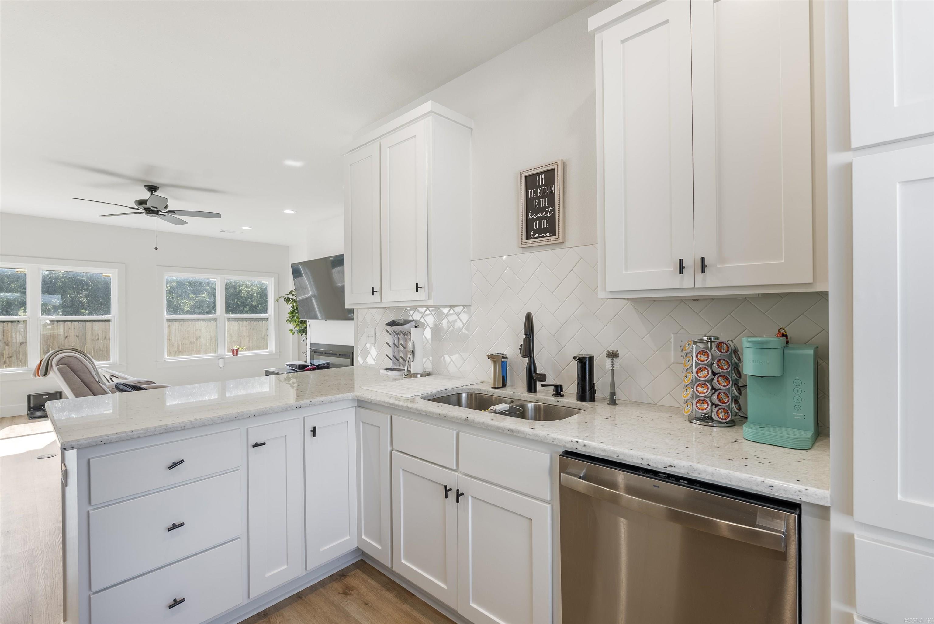 EAST MEADOW - Residential
