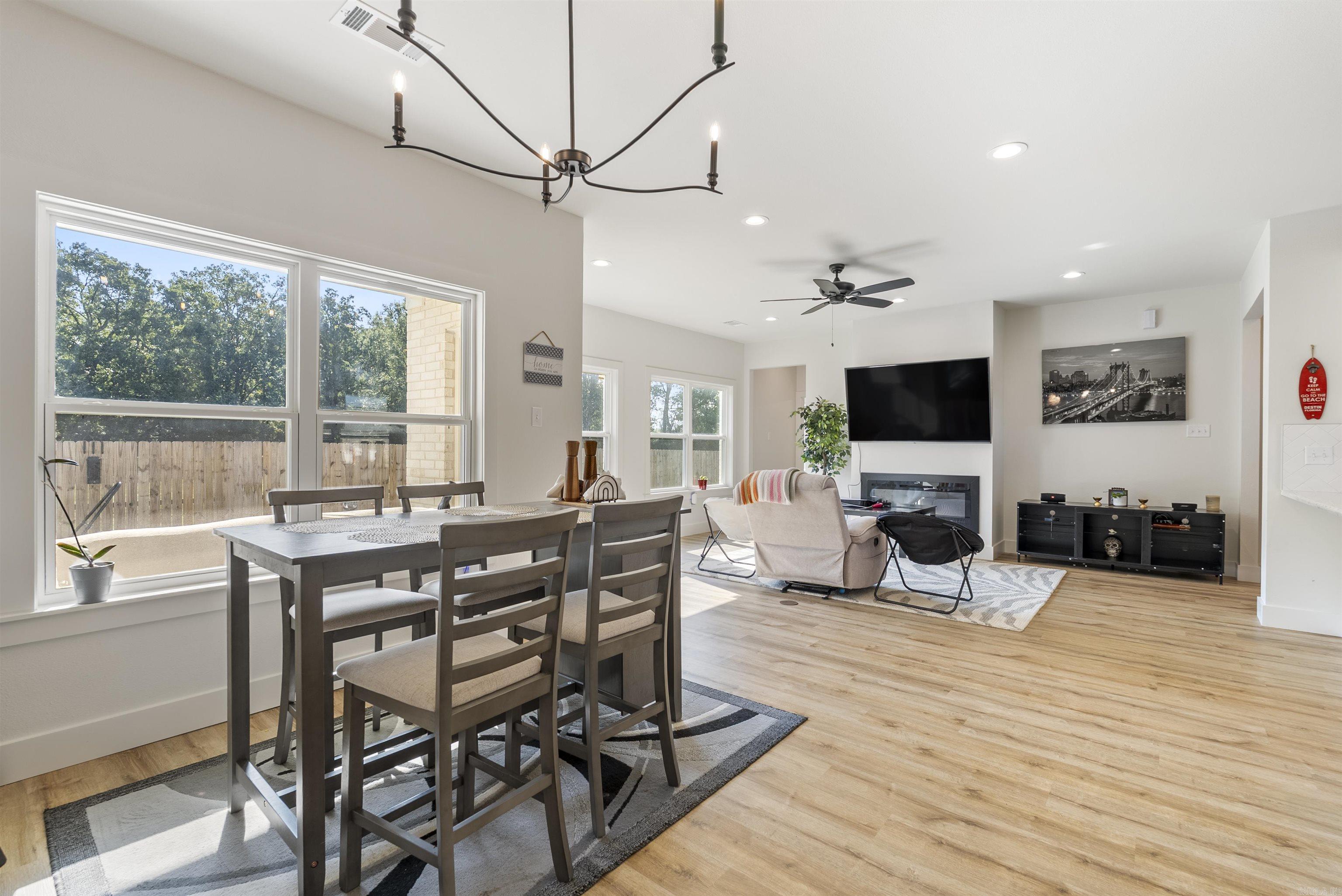 EAST MEADOW - Residential