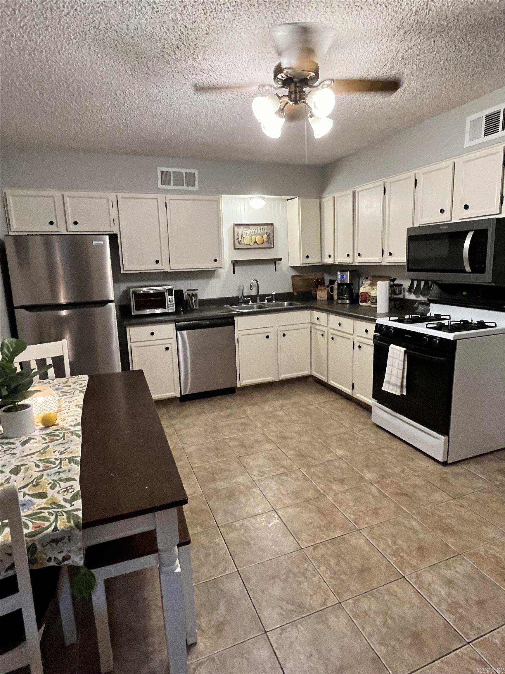 Shady Grove - Residential