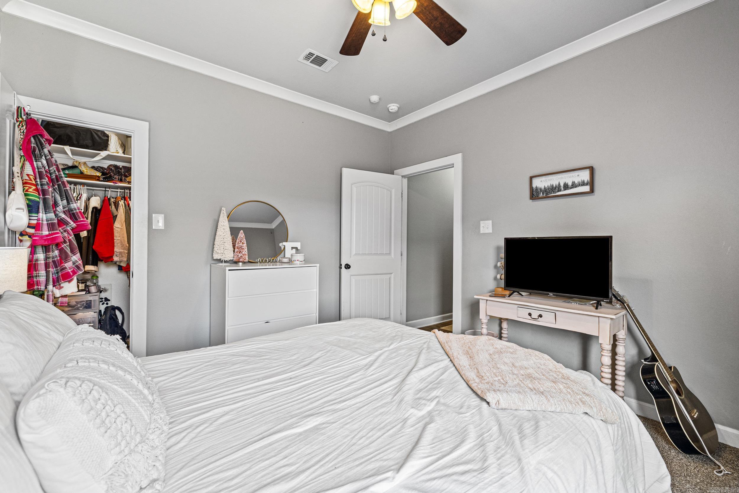 CRESTWOOD ESTATES - Residential