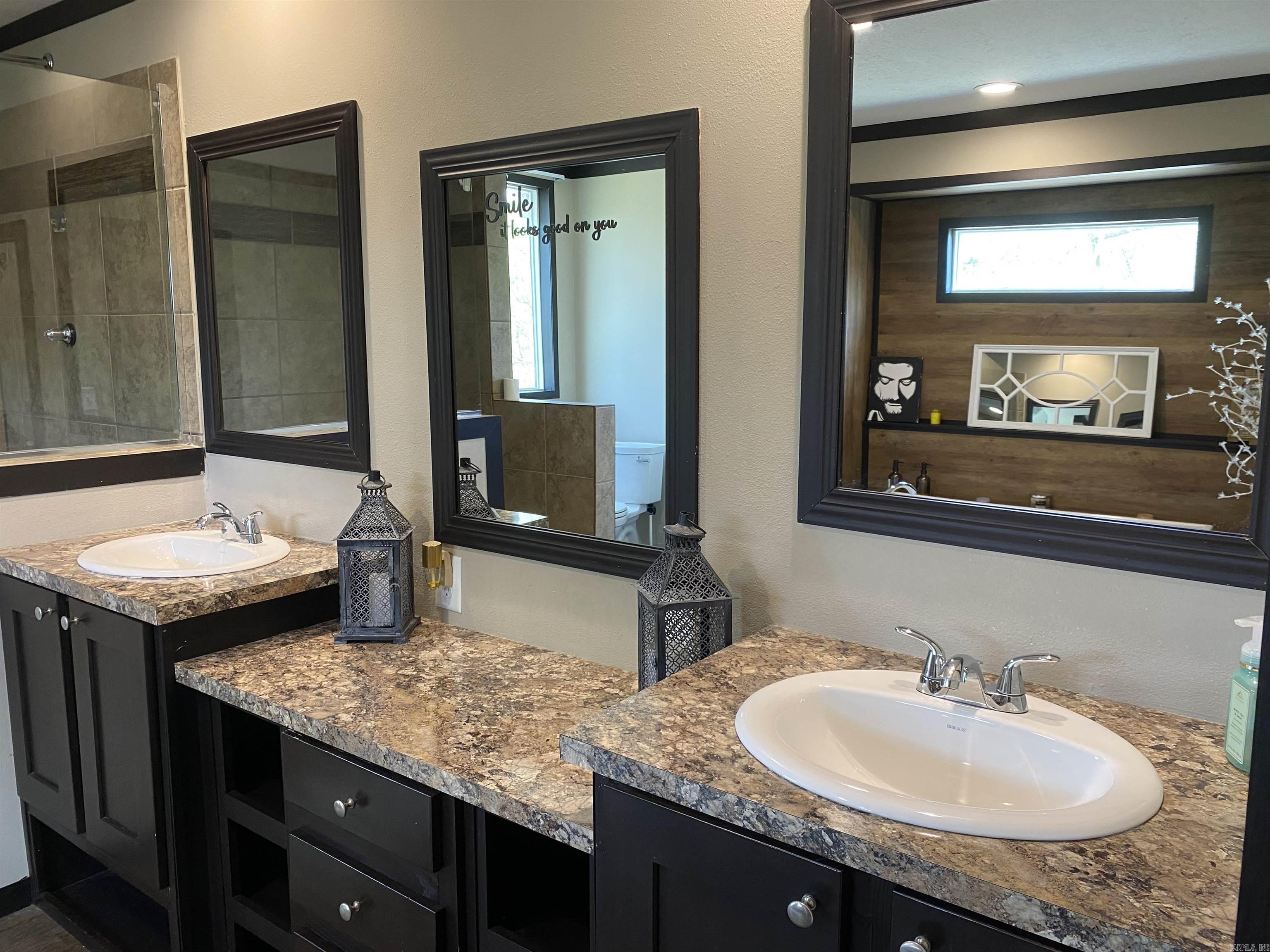 MOUNT IDA - Residential