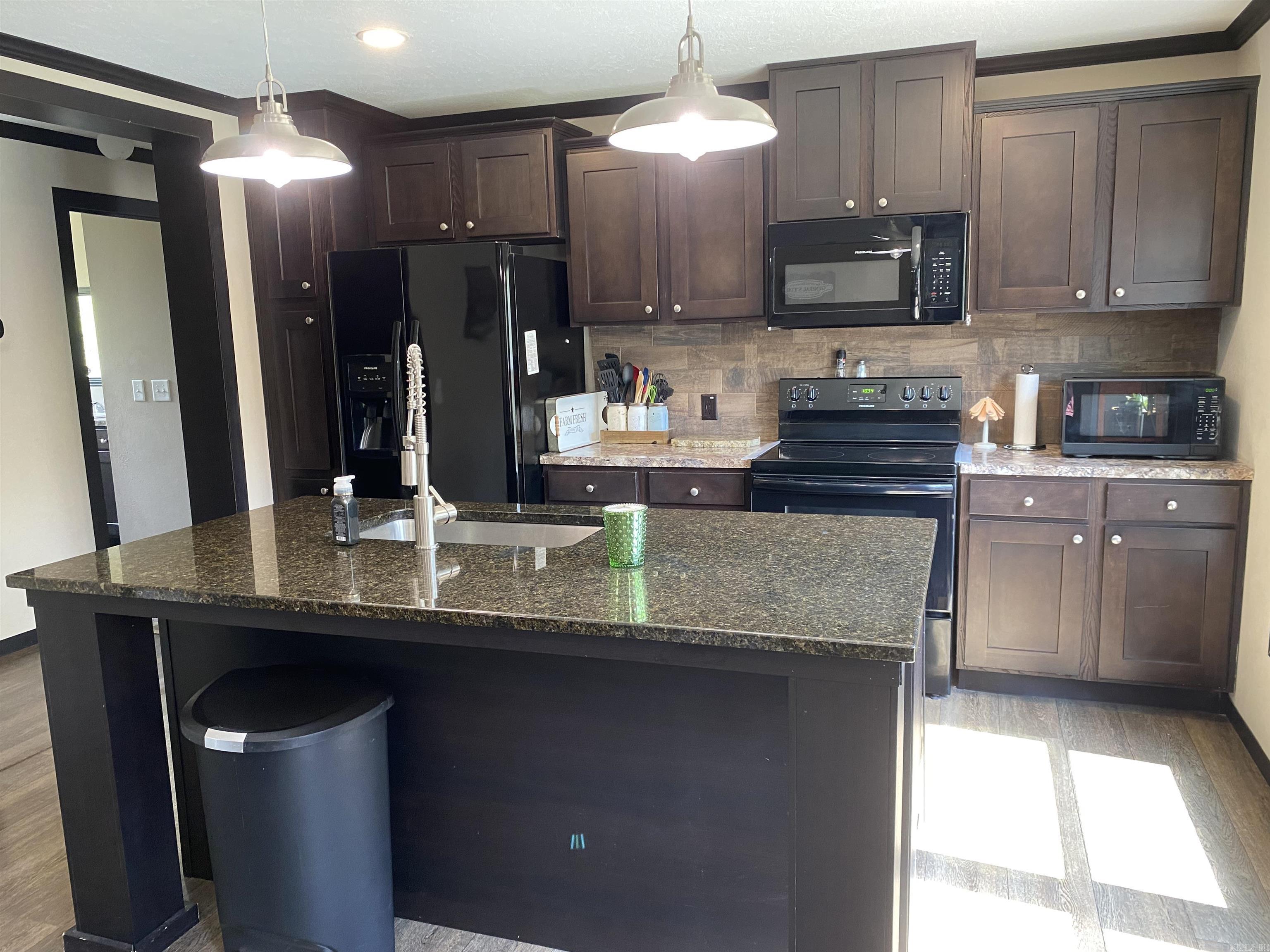 MOUNT IDA - Residential