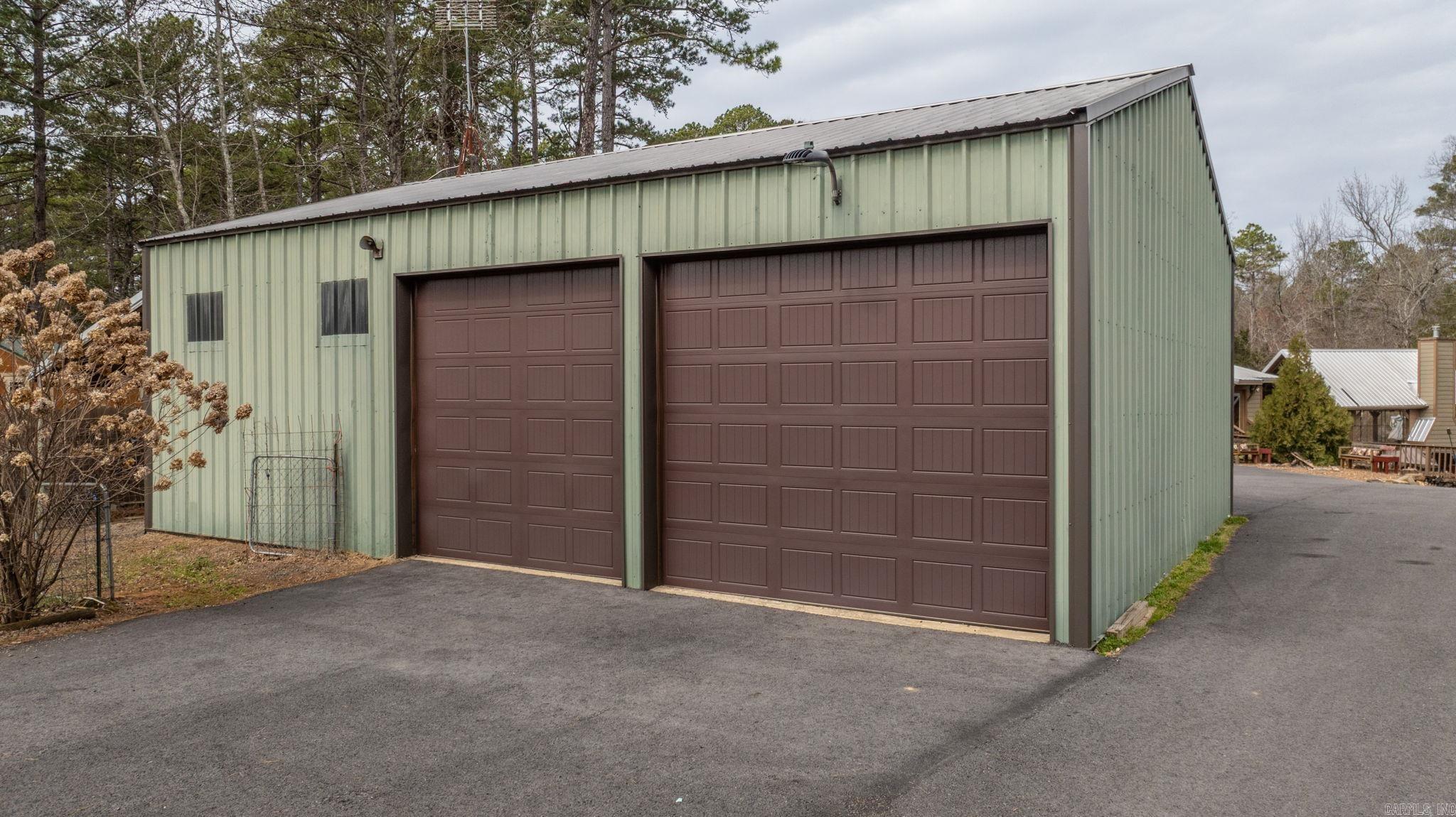 SILLS PENINSULA - Residential