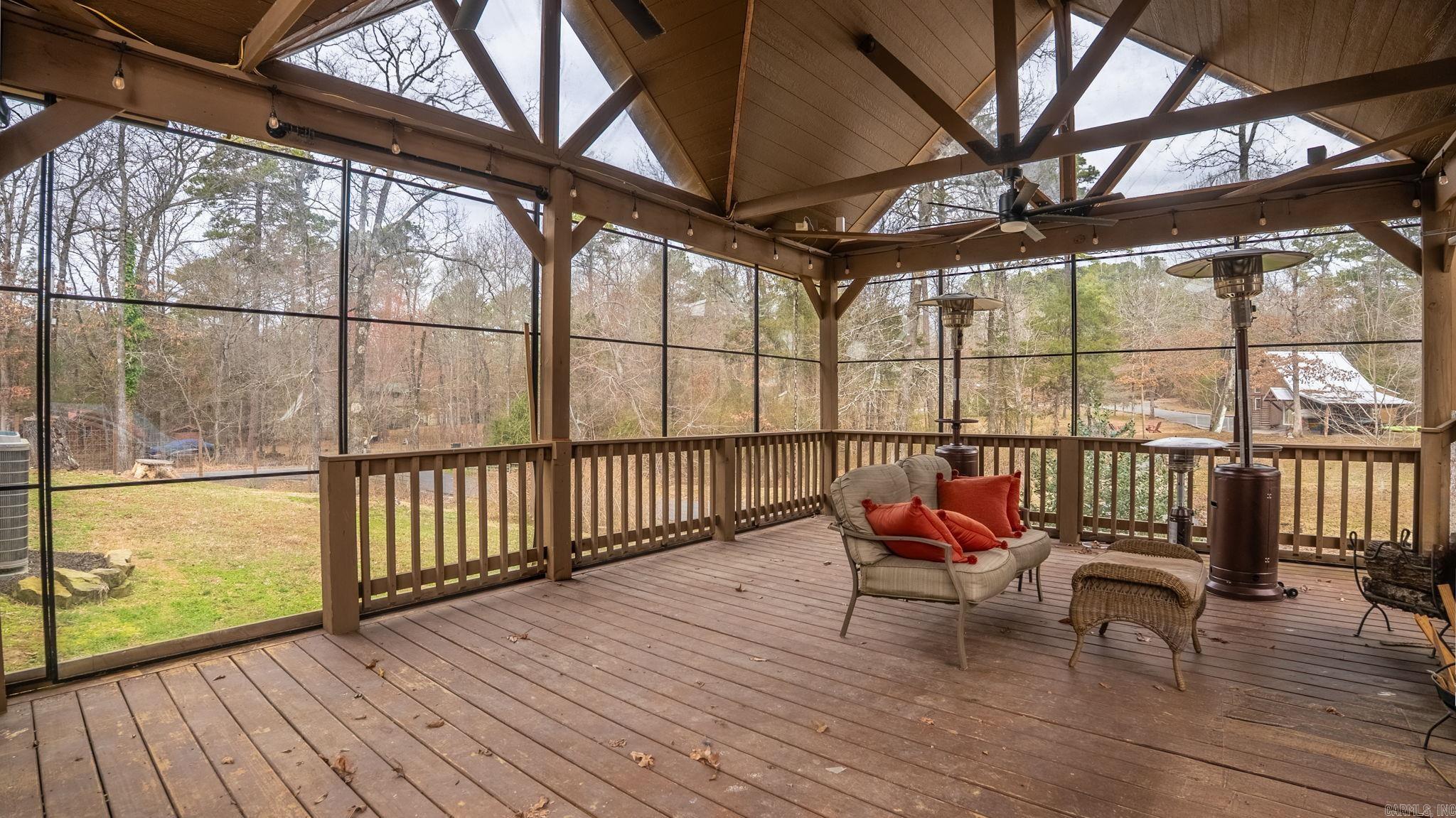 SILLS PENINSULA - Residential