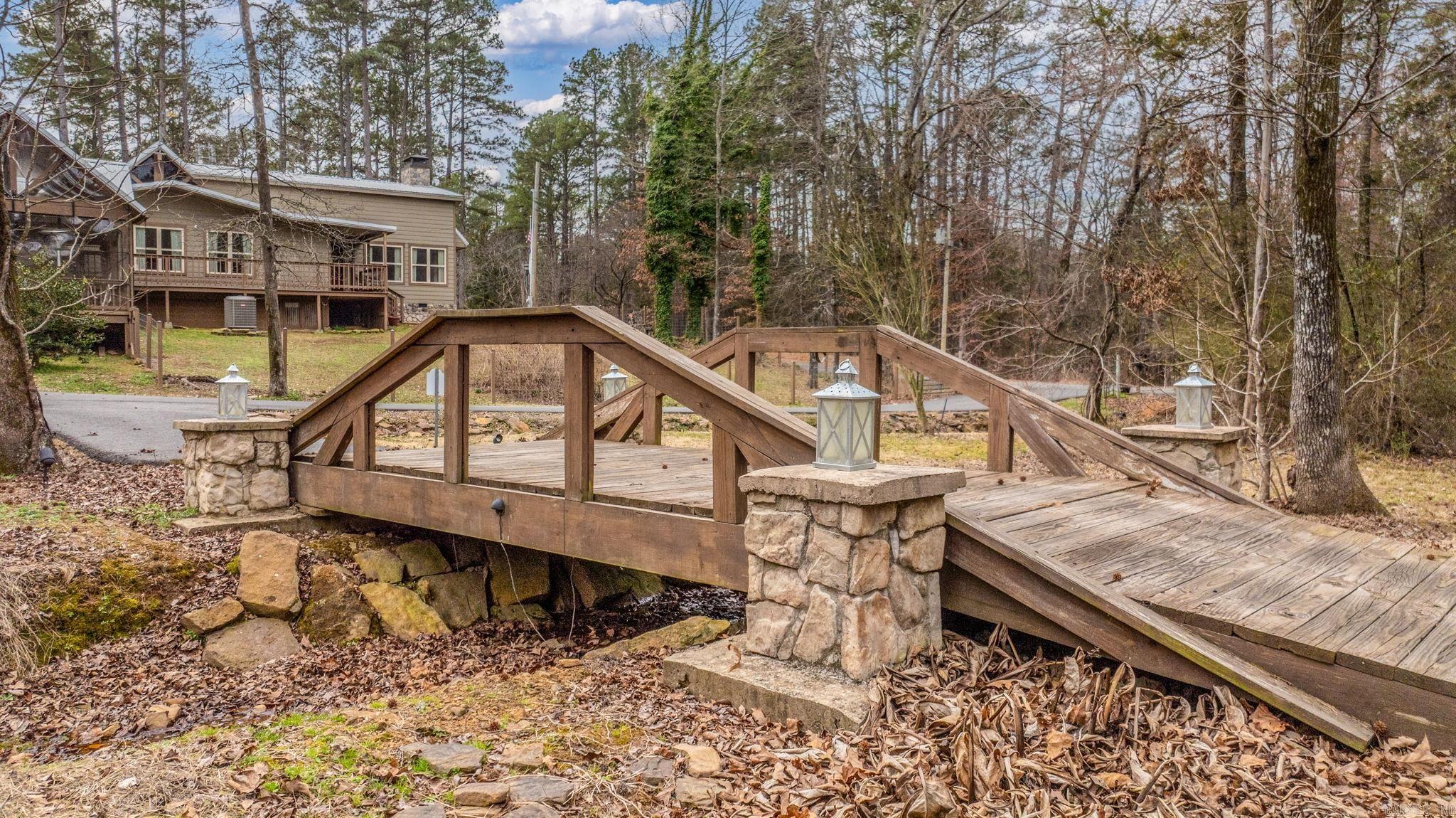 SILLS PENINSULA - Residential