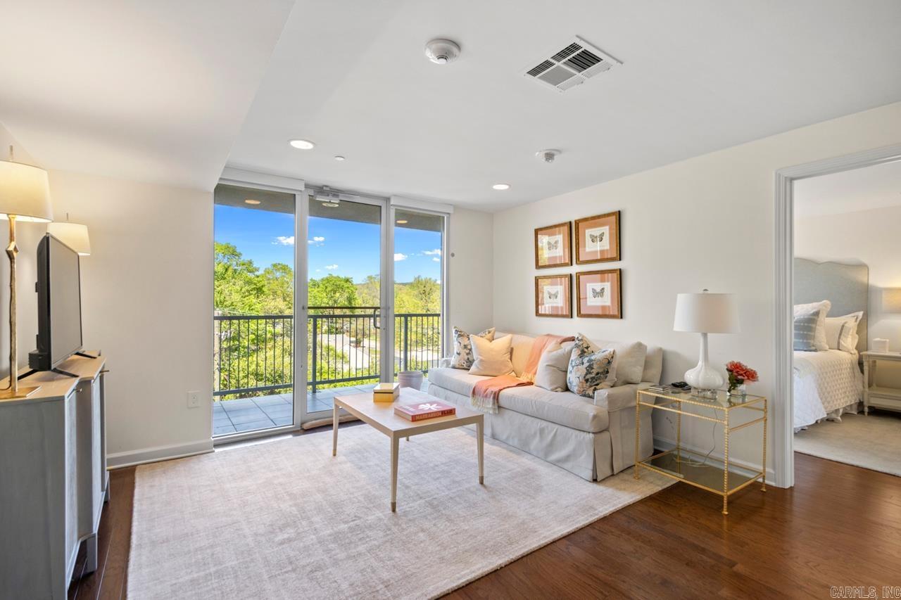 RIVIERA HPR - Residential