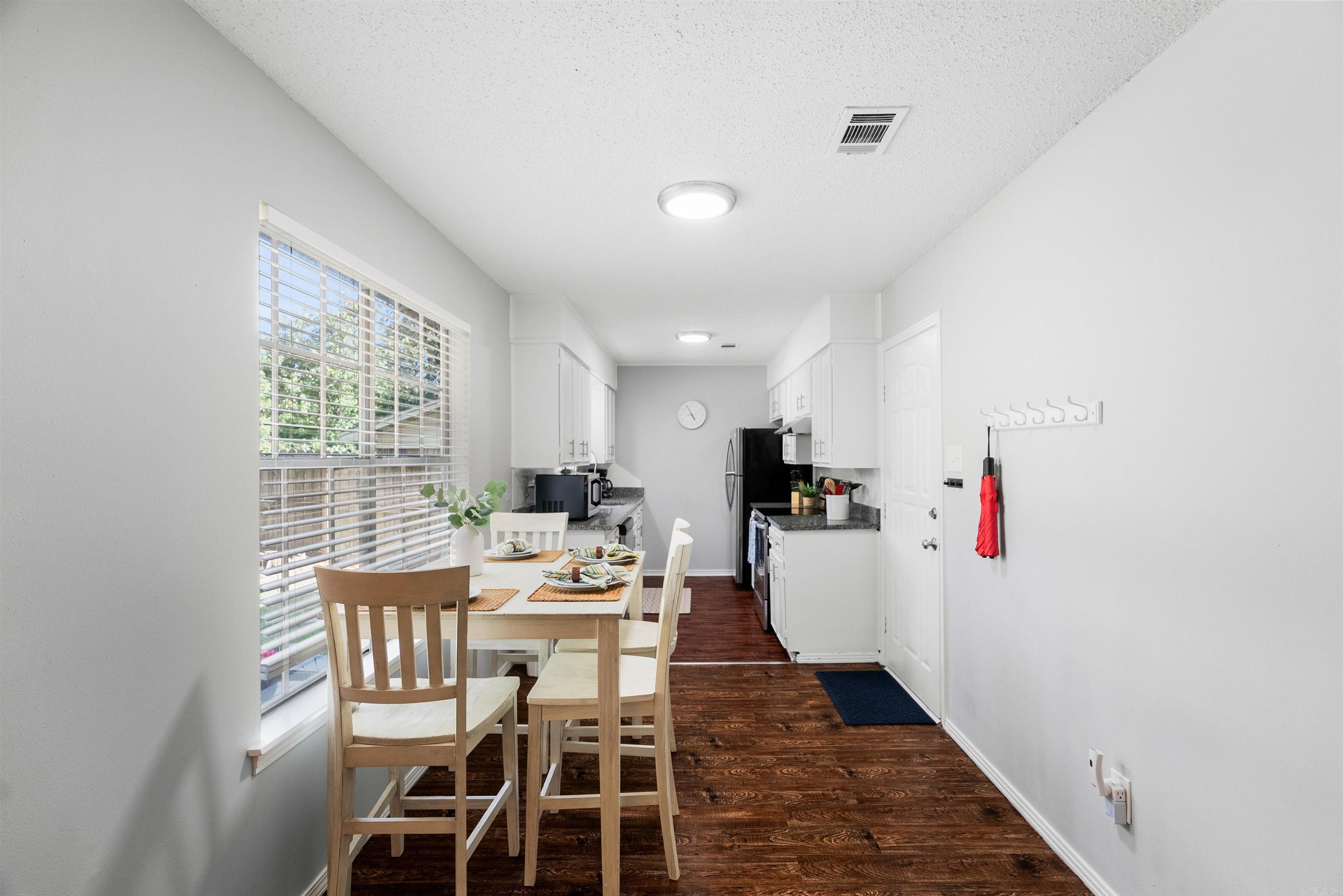 KENSINGTON PLACE - Residential