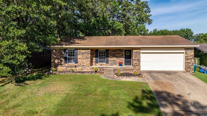 Beautifully remodeled home in Little Rock offering a clean, modern feel throughout. This property is move in ready and has been well maintained, making it an excellent option for both homeowners and investors. The kitchen and bathrooms have been updated with a fresh, modern look, and the overall condition of the home reflects quality care and attention. Bedrooms are well sized and provide good natural light and usable space. The home features a large backyard, two car garage, and an eat in kitchen. Located in a convenient area of Little Rock with easy access to shopping, dining, and major roadways. This is a solid opportunity to own a turnkey property in a desirable location. Schedule your showing today!