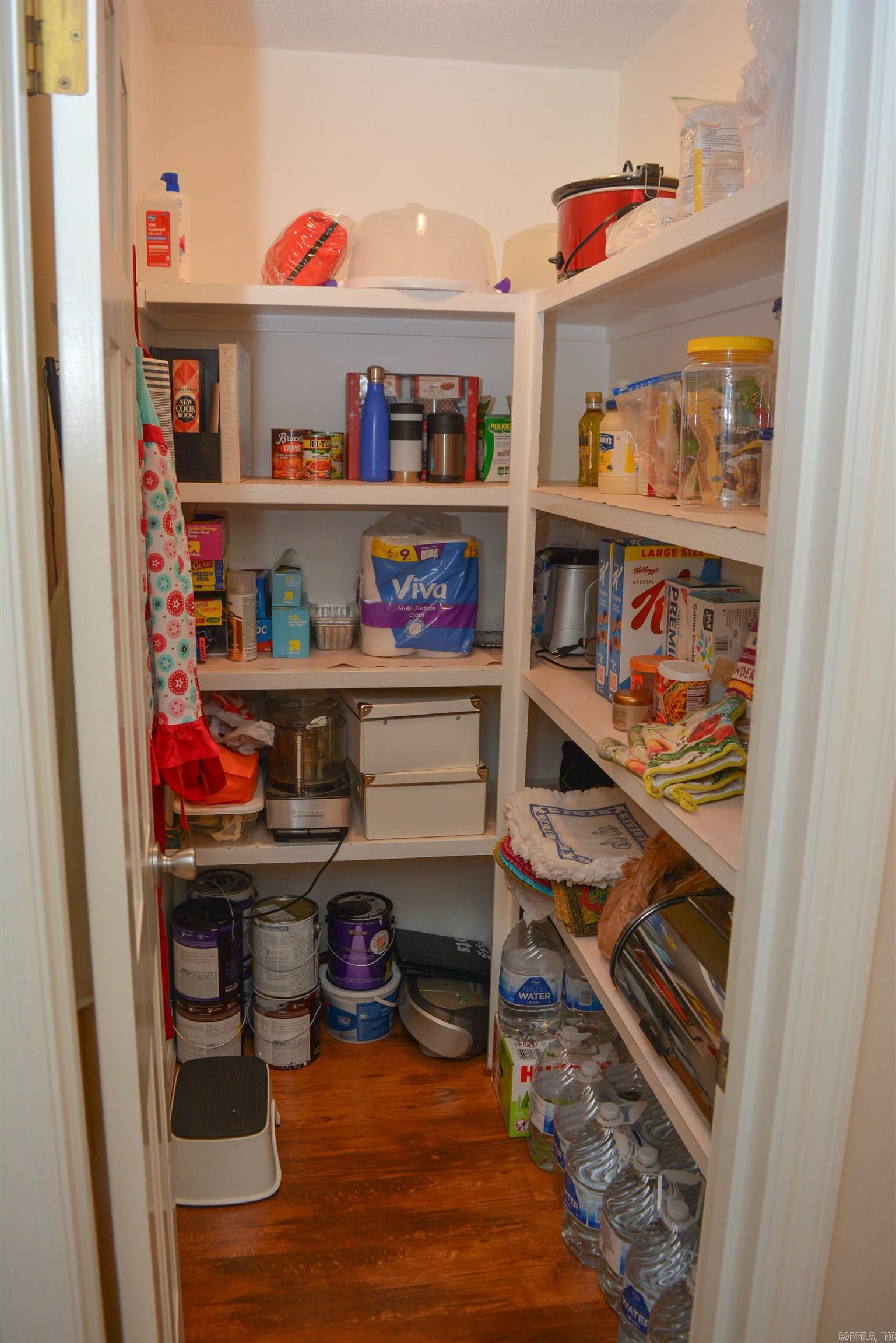 PEBBLE BEACH PARK - Residential