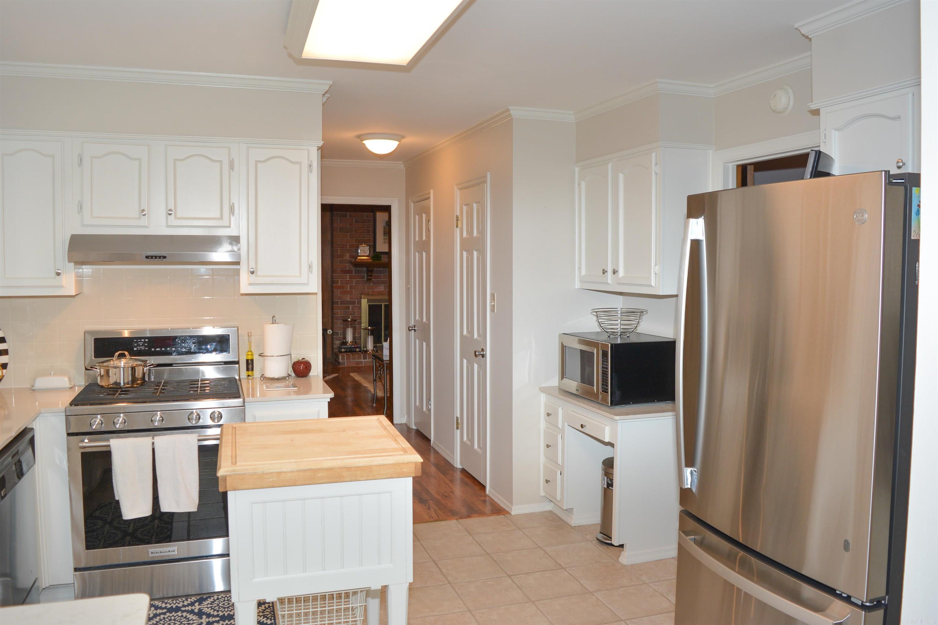 PEBBLE BEACH PARK - Residential