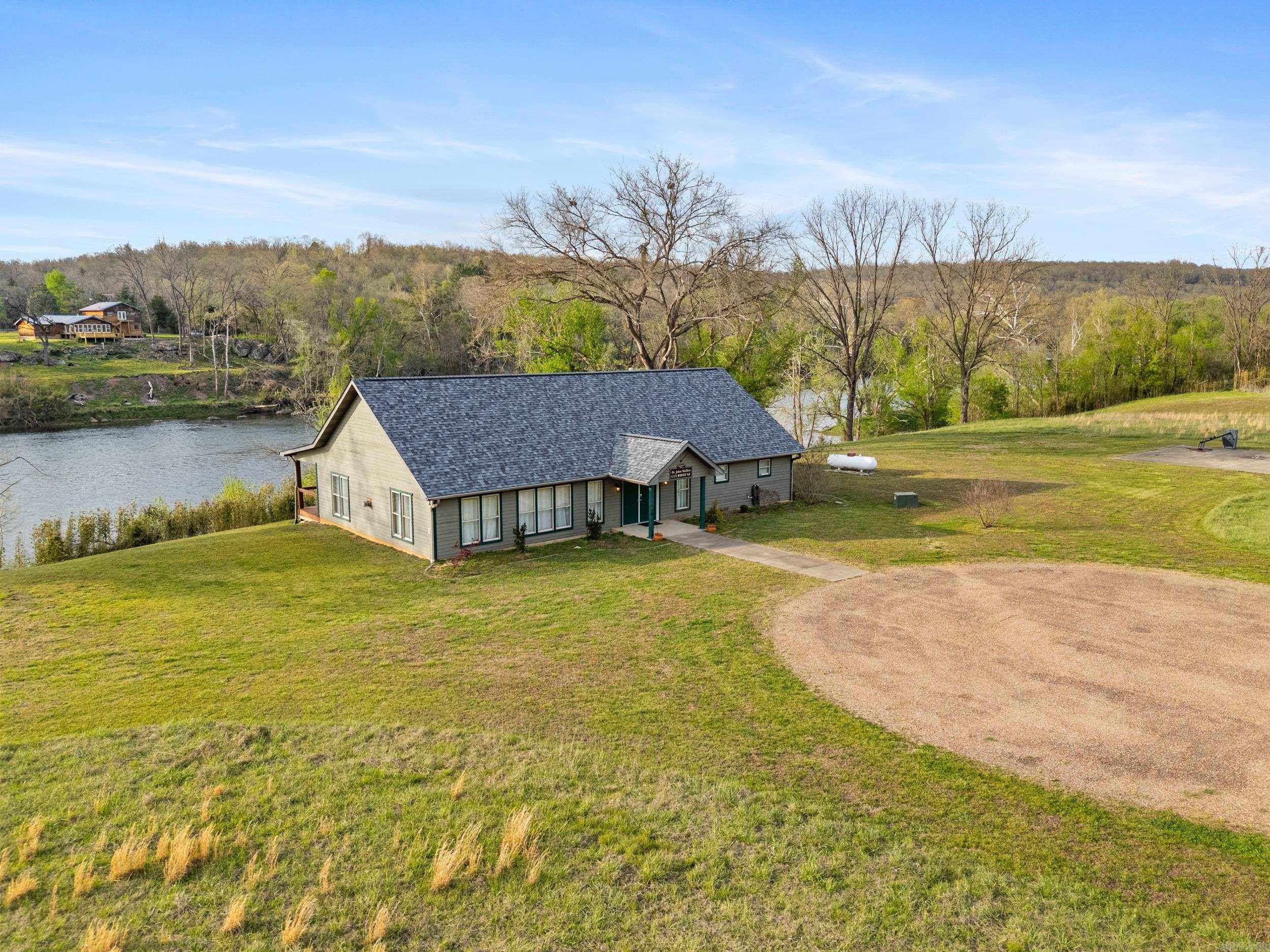 White River Valley - Land