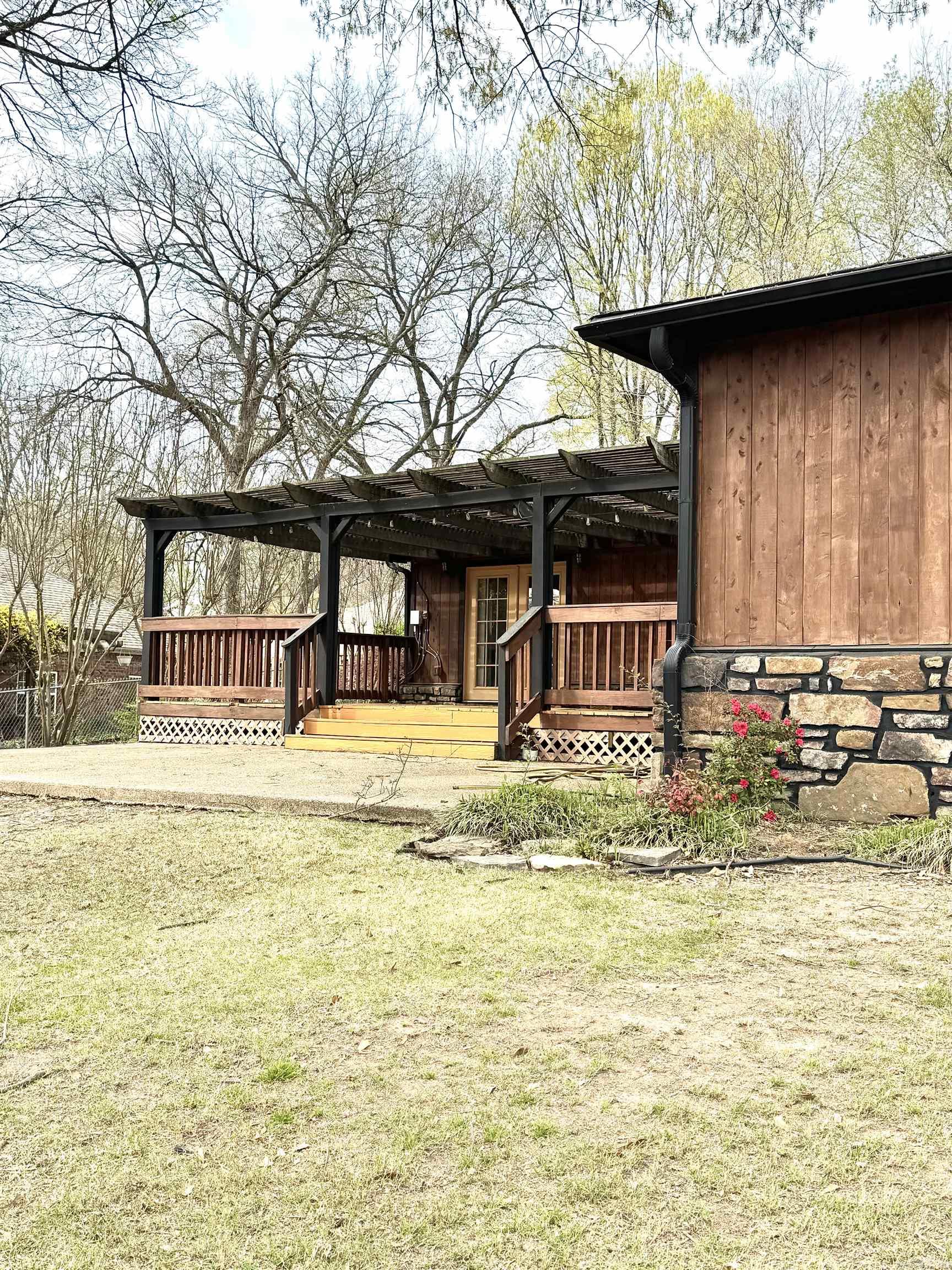 Pine Meadows 1 - Residential