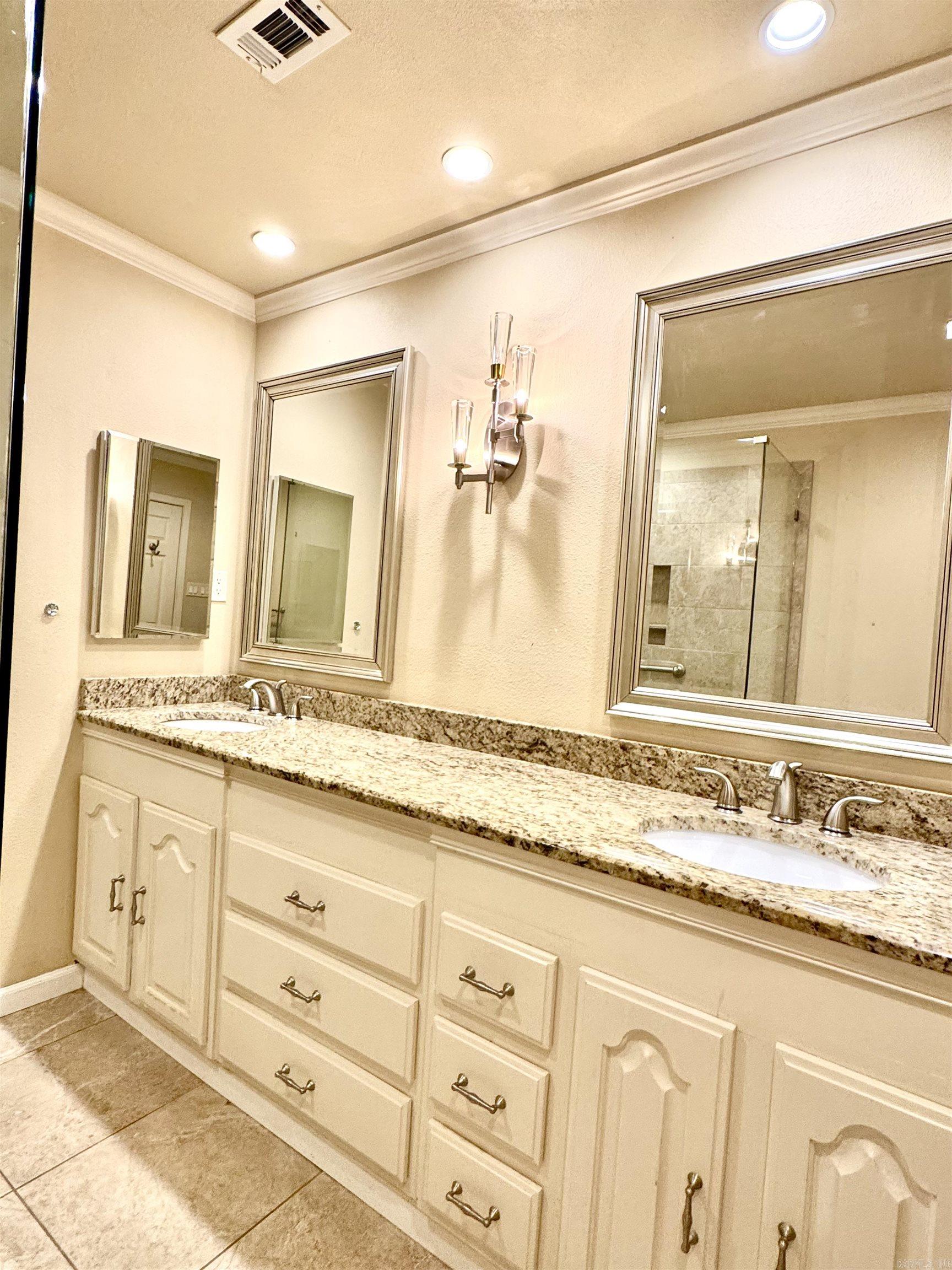 Pine Meadows 1 - Residential