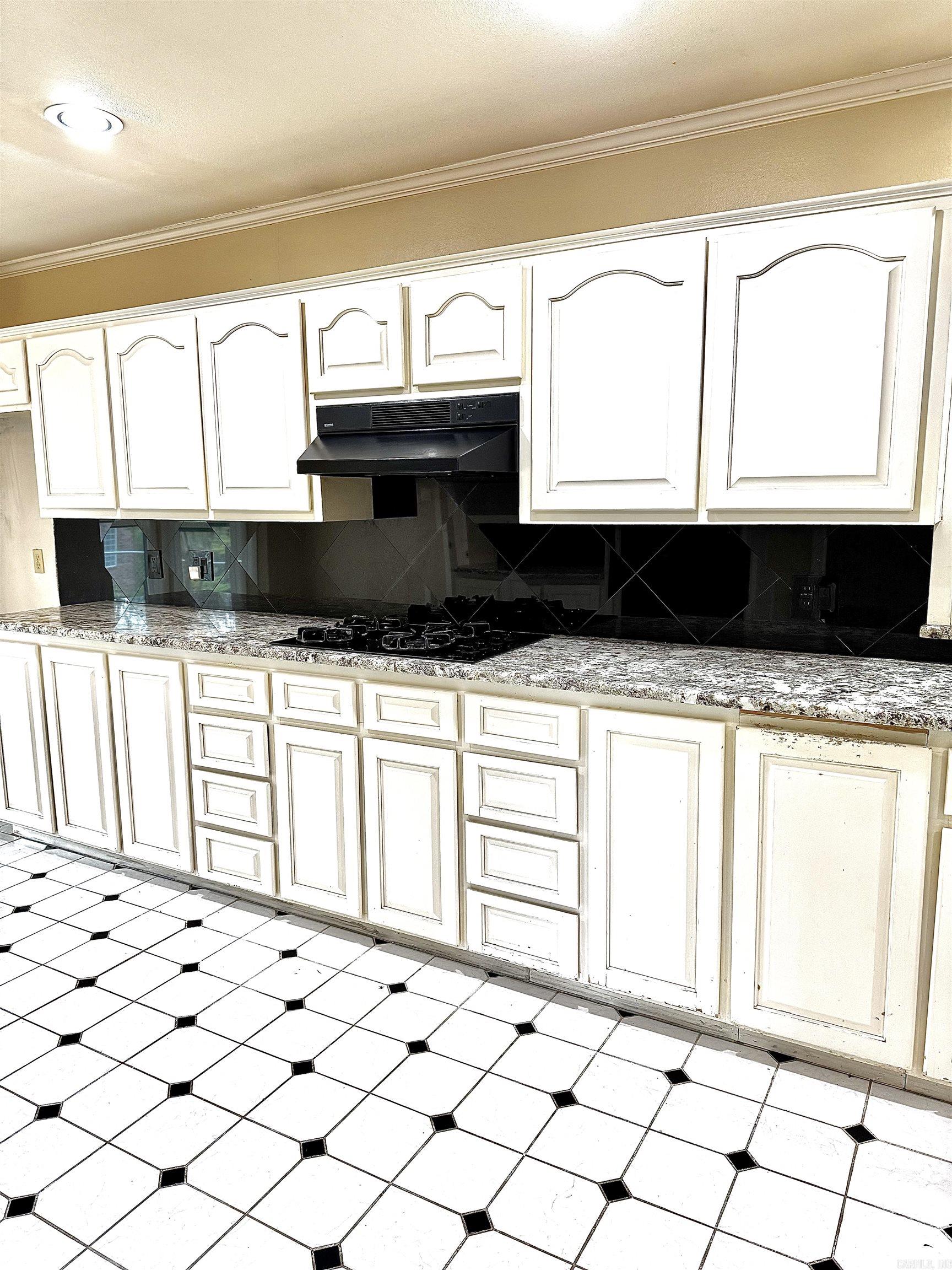 Pine Meadows 1 - Residential