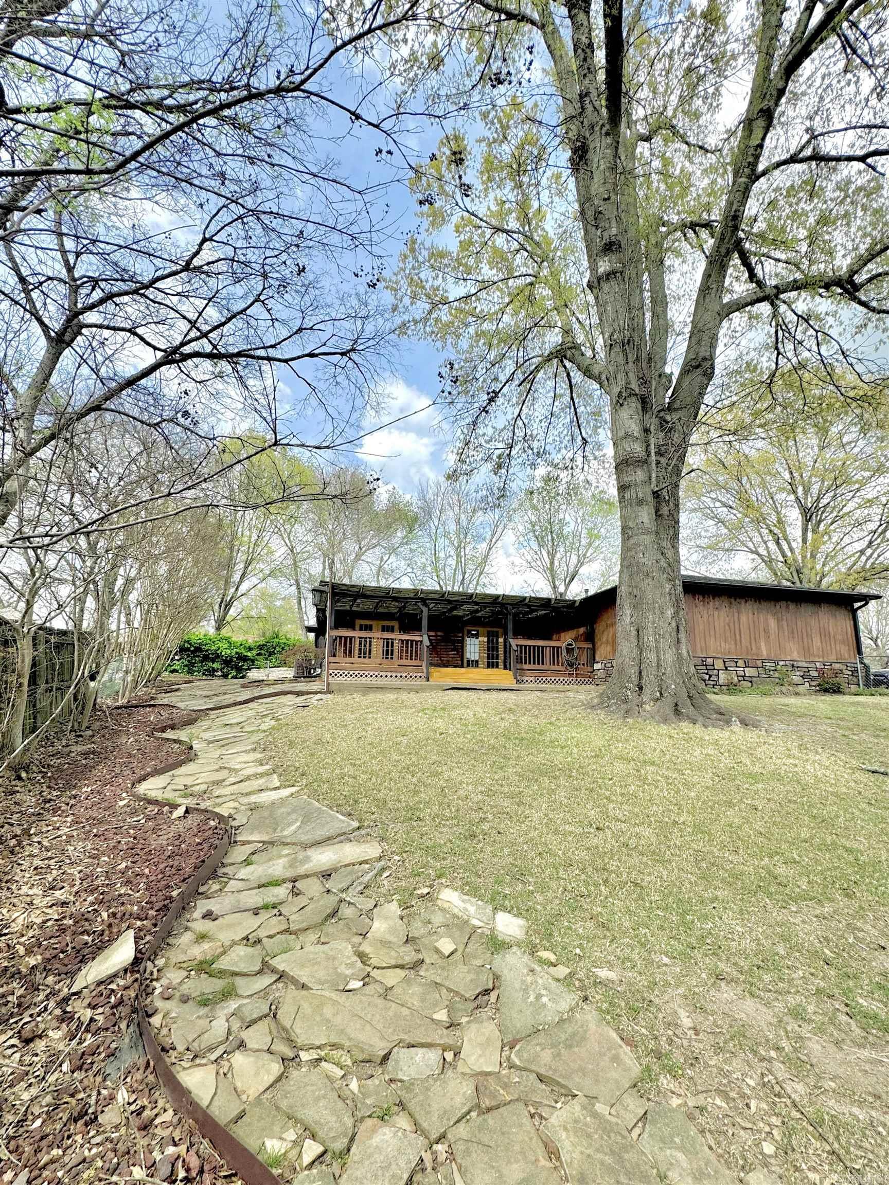 Pine Meadows 1 - Residential