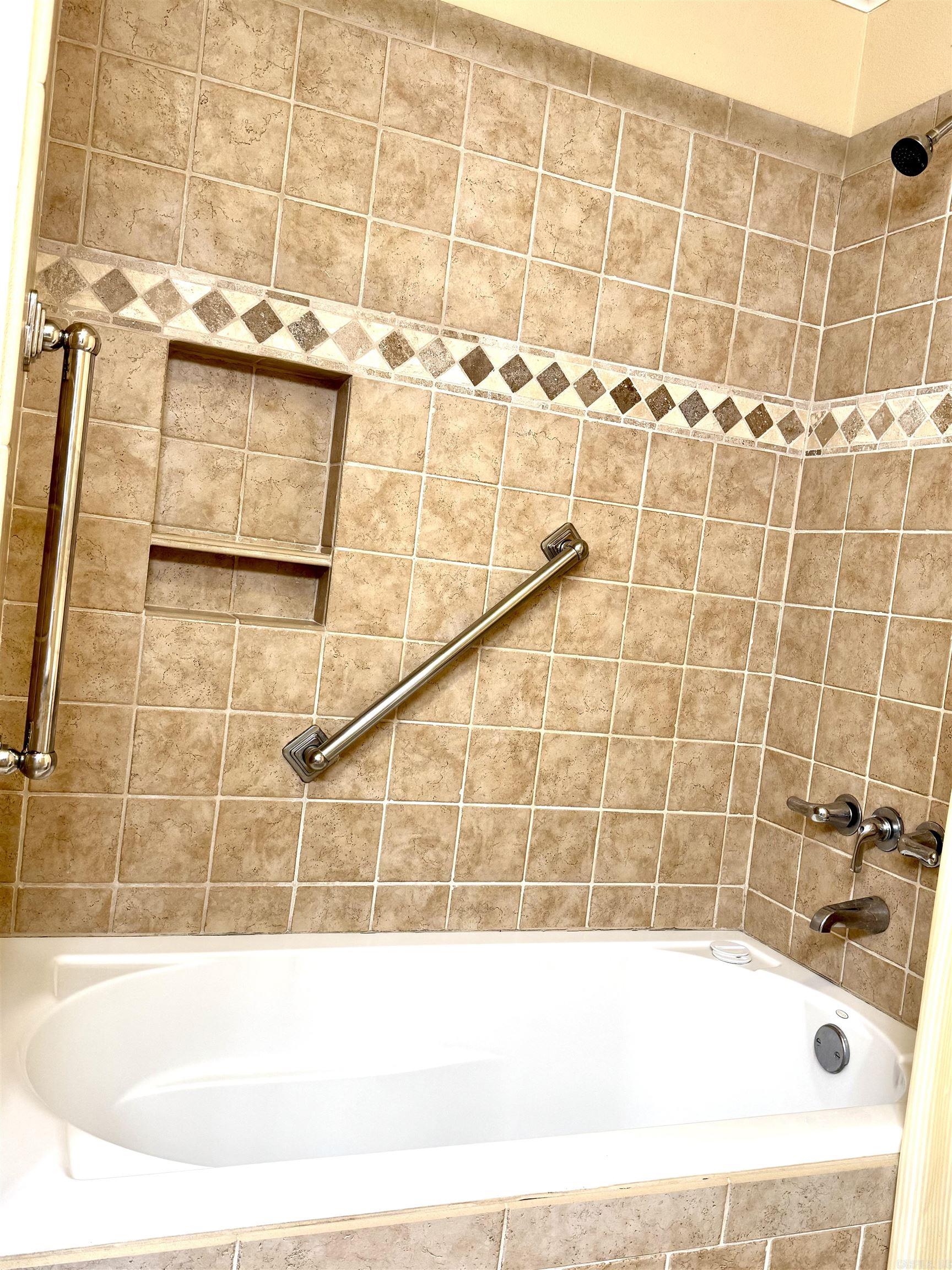 Pine Meadows 1 - Residential