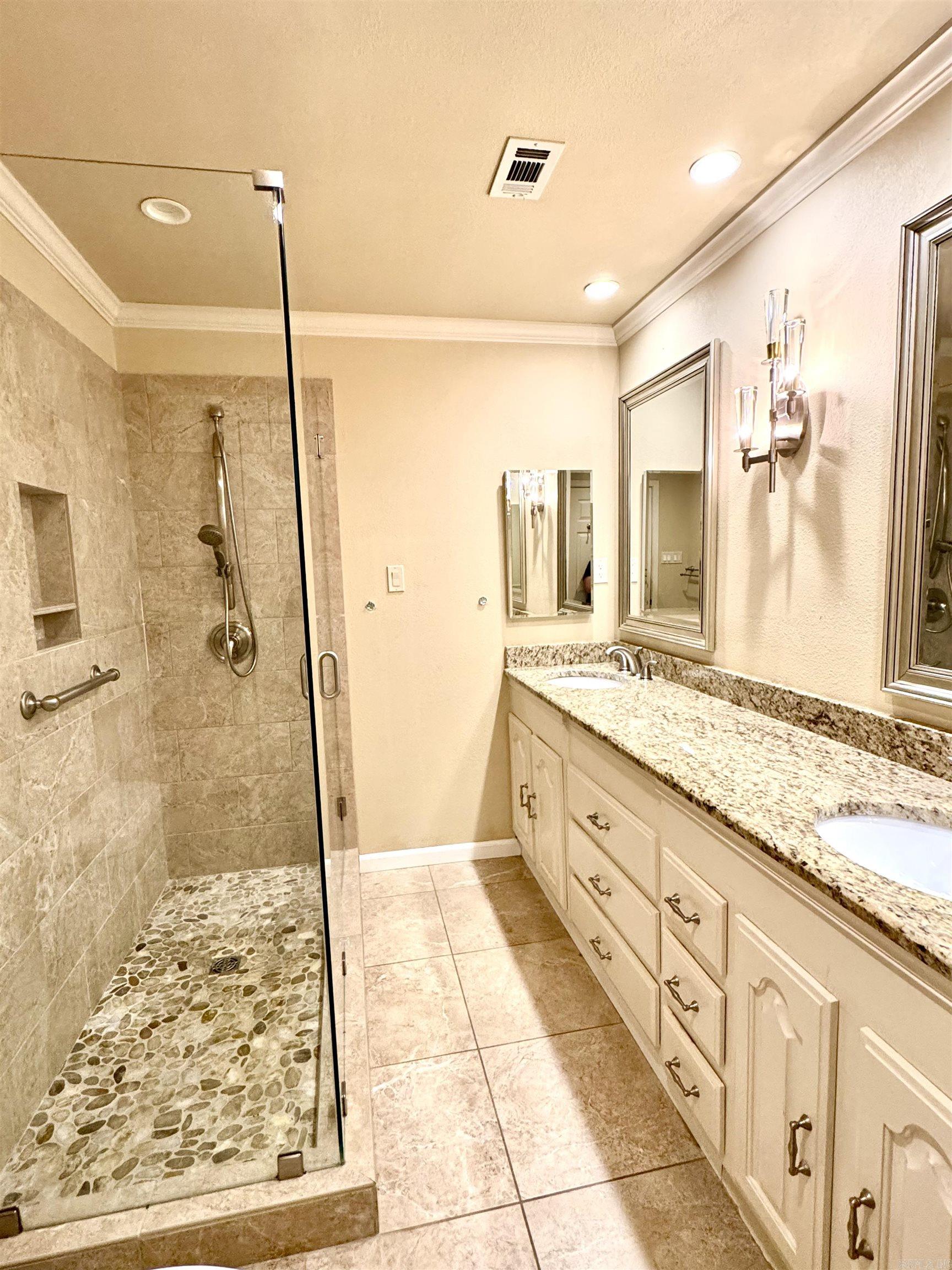 Pine Meadows 1 - Residential