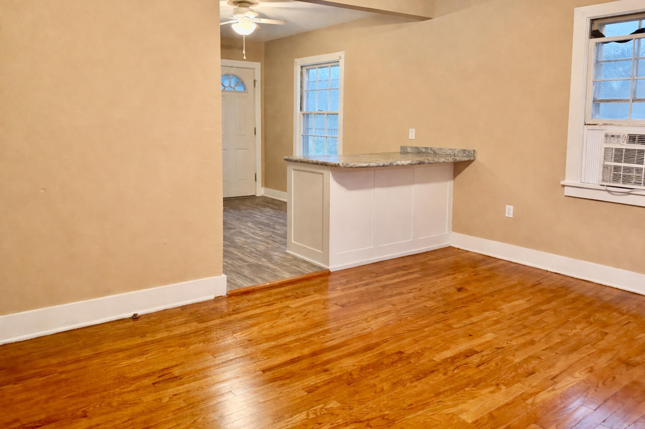 TWIN OAKS ADDN - Residential