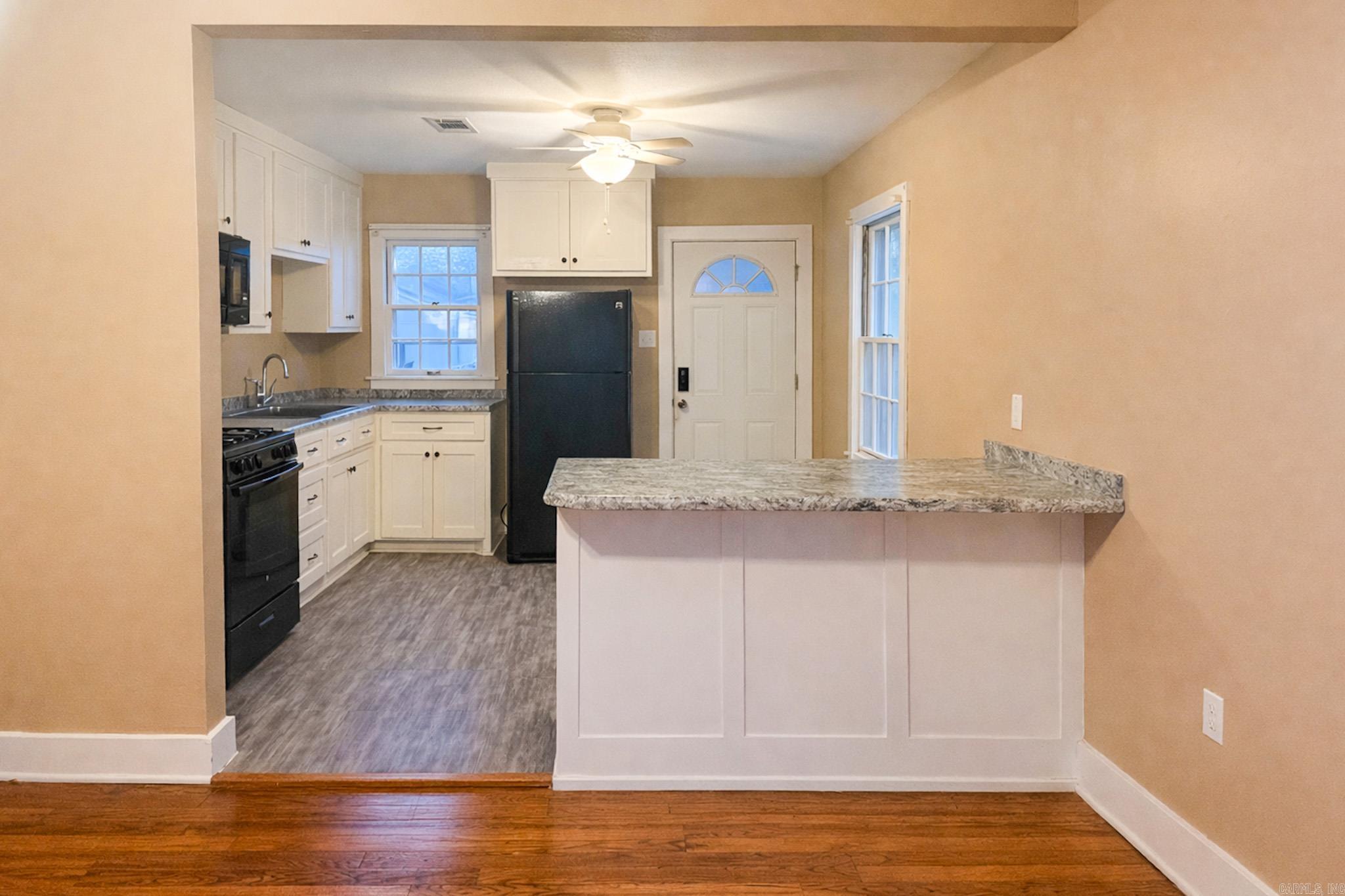 TWIN OAKS ADDN - Residential