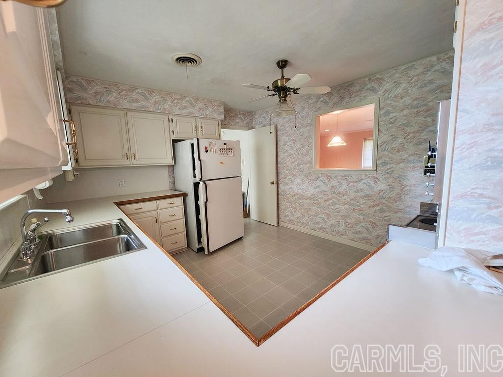 INDIANHEAD LAKES EST - Residential