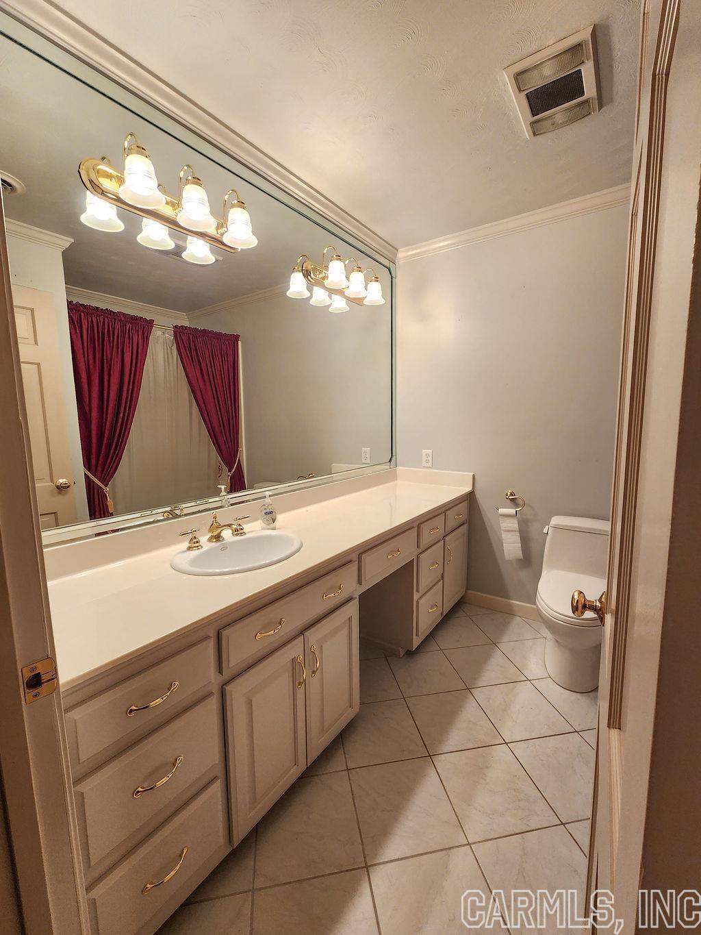 INDIANHEAD LAKES EST - Residential