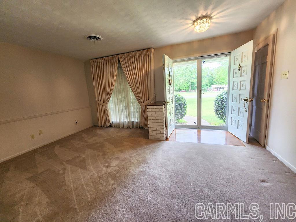 INDIANHEAD LAKES EST - Residential