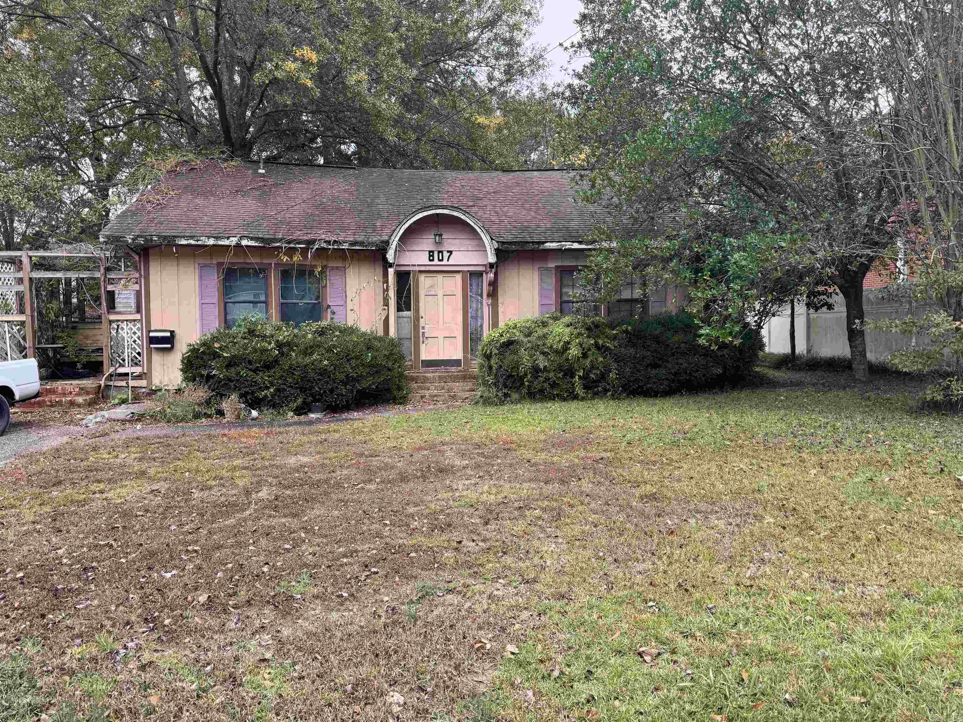 LUND & HILL (ORIGINAL TOWN) - Residential