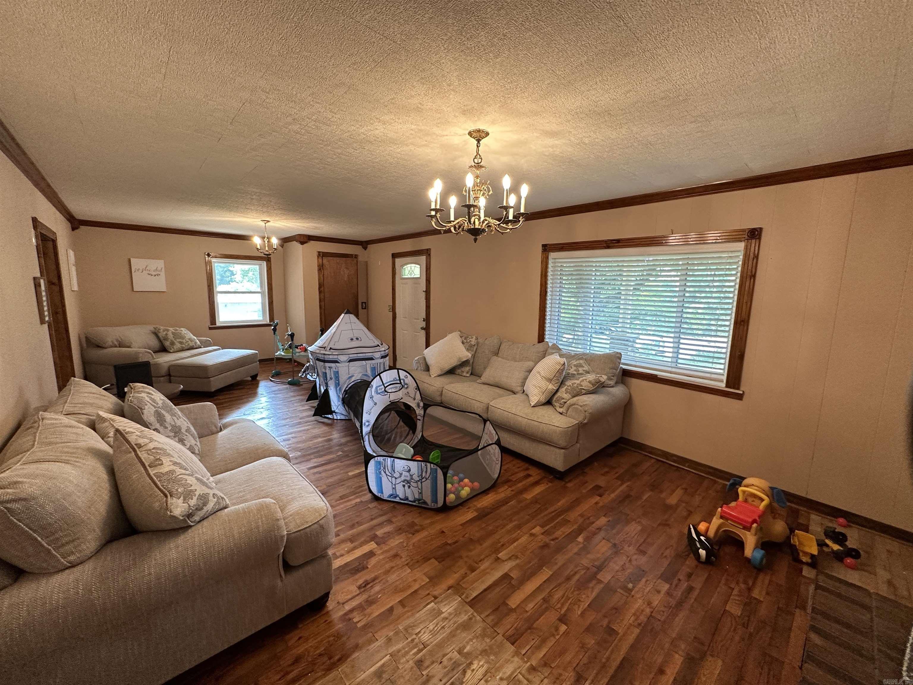 Metes & Bounds - Residential