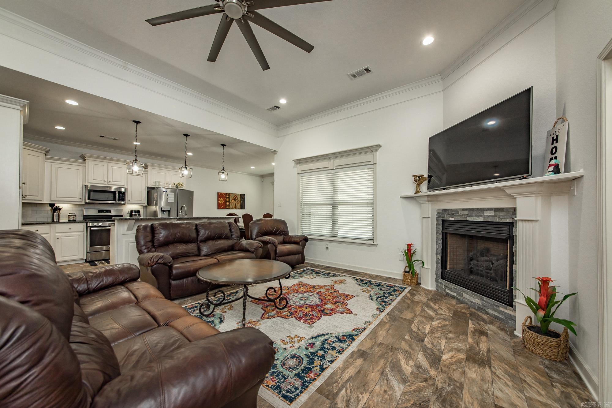 ORCHARD ESTATES - Residential