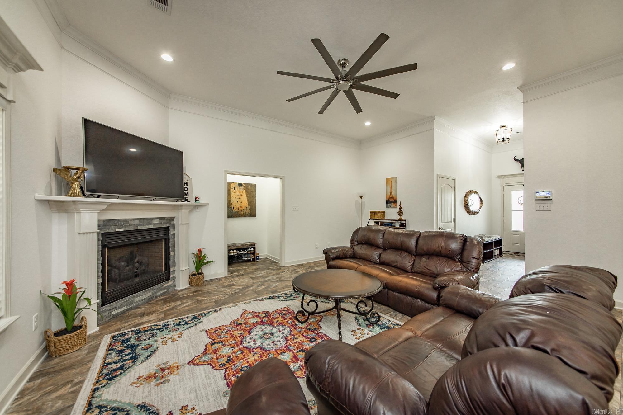 ORCHARD ESTATES - Residential