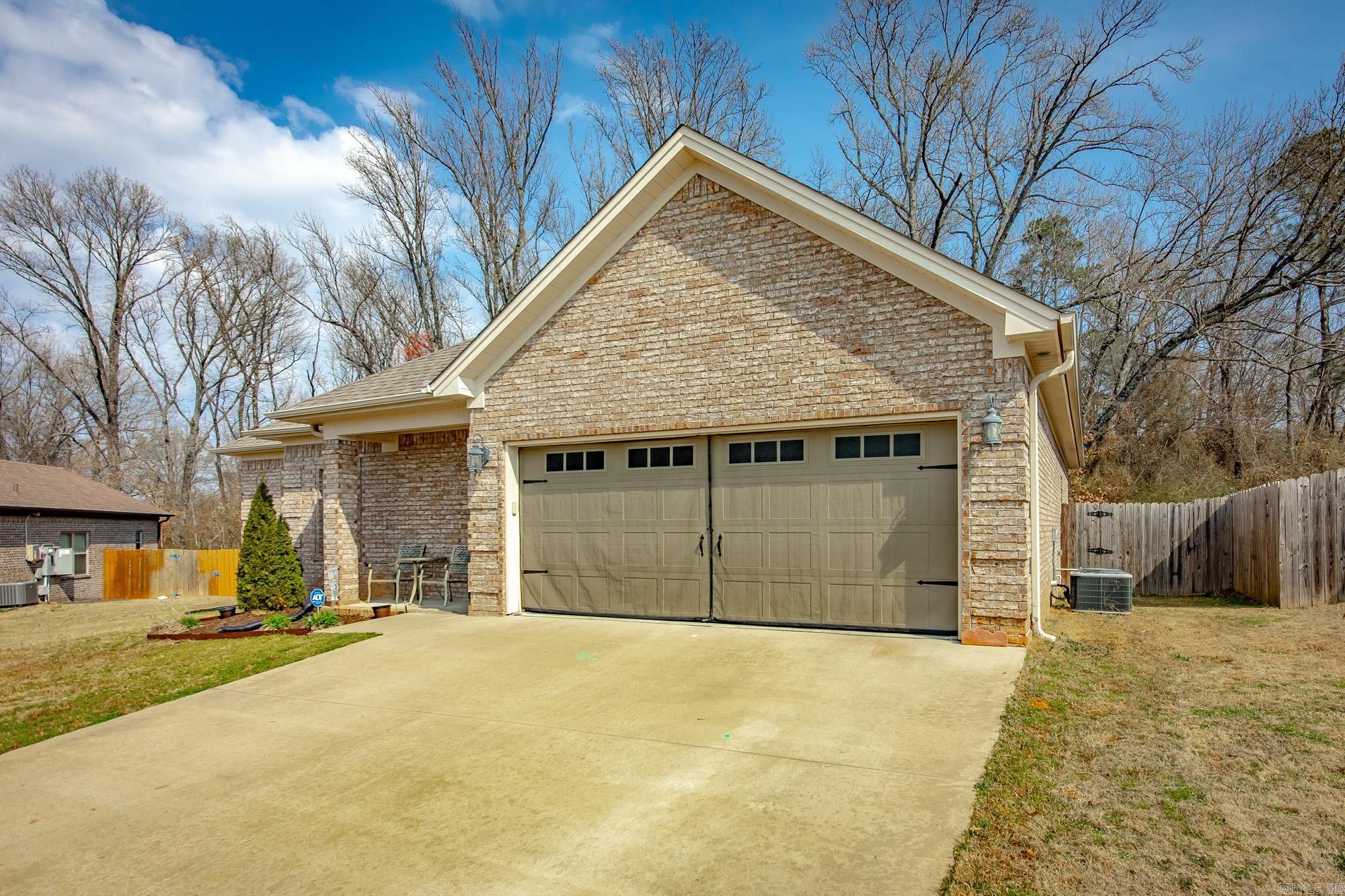 ORCHARD ESTATES - Residential