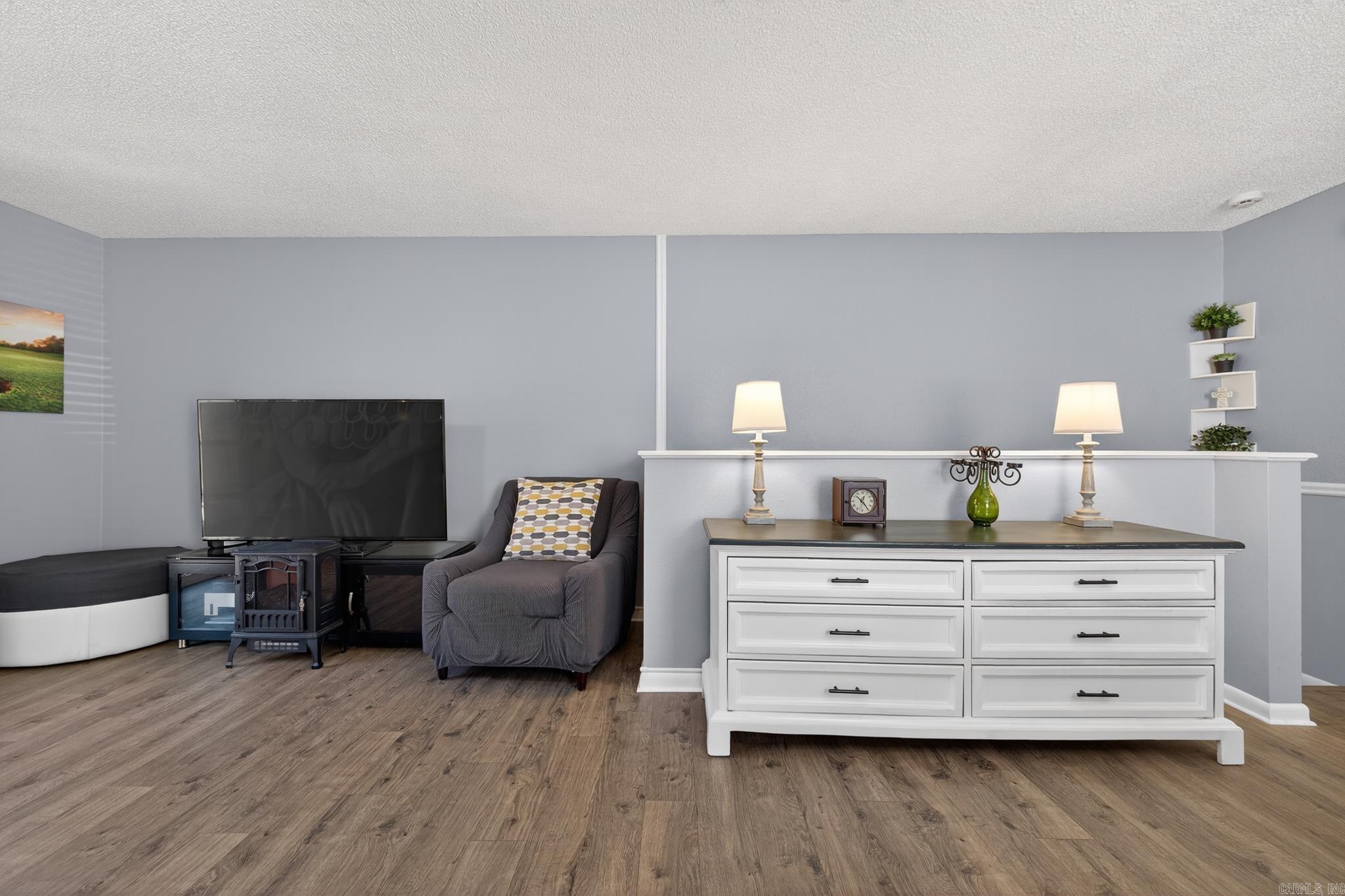 CORONADO COURTS - Residential